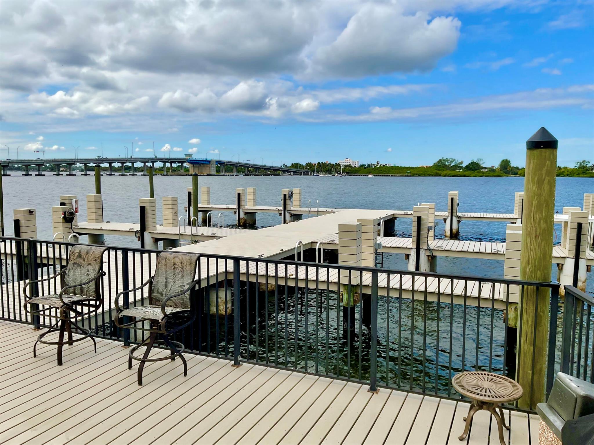 Royal Saxon - Residential