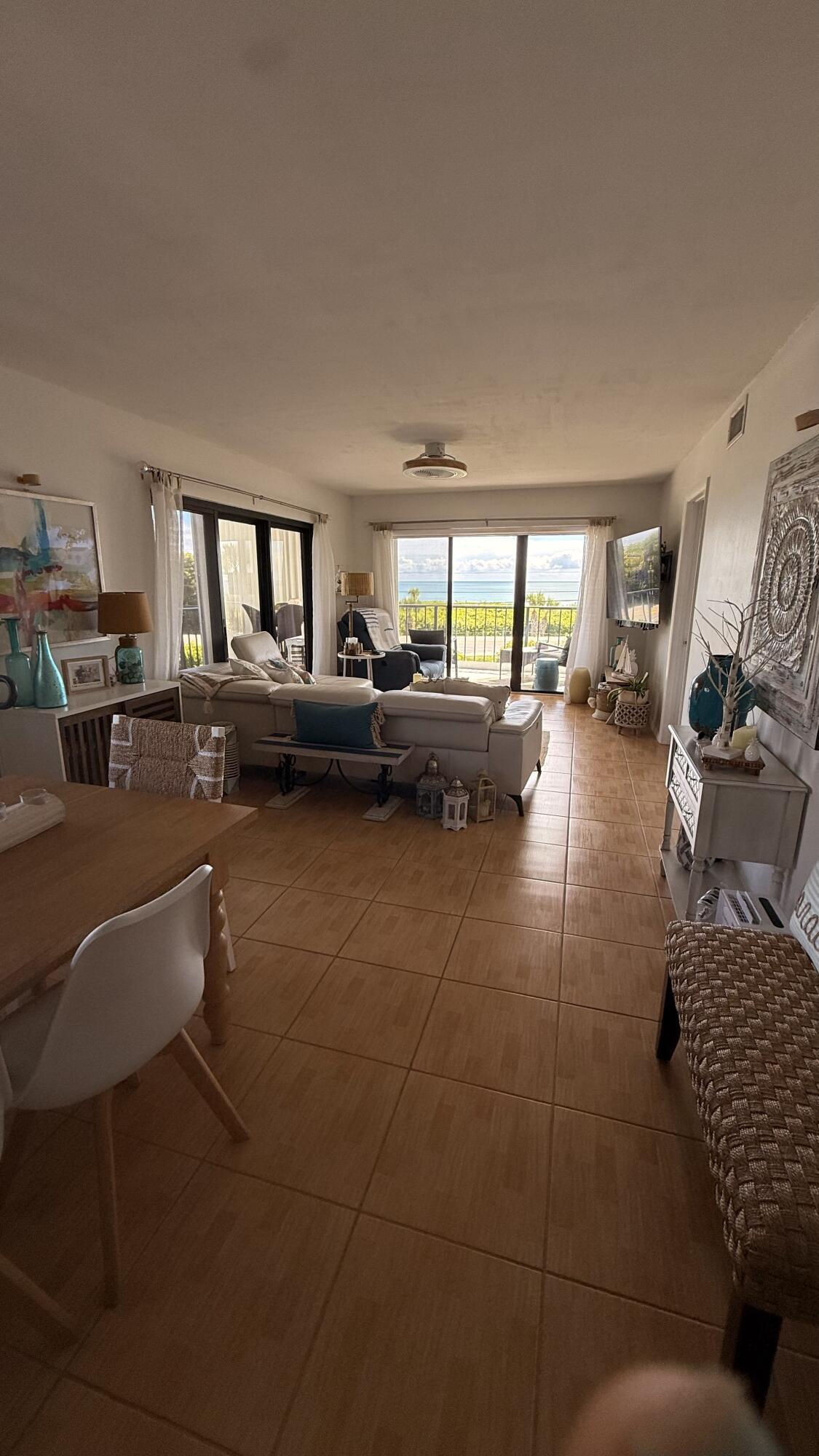 OCEAN HARBOUR CONDOMINIUM B - Residential Lease