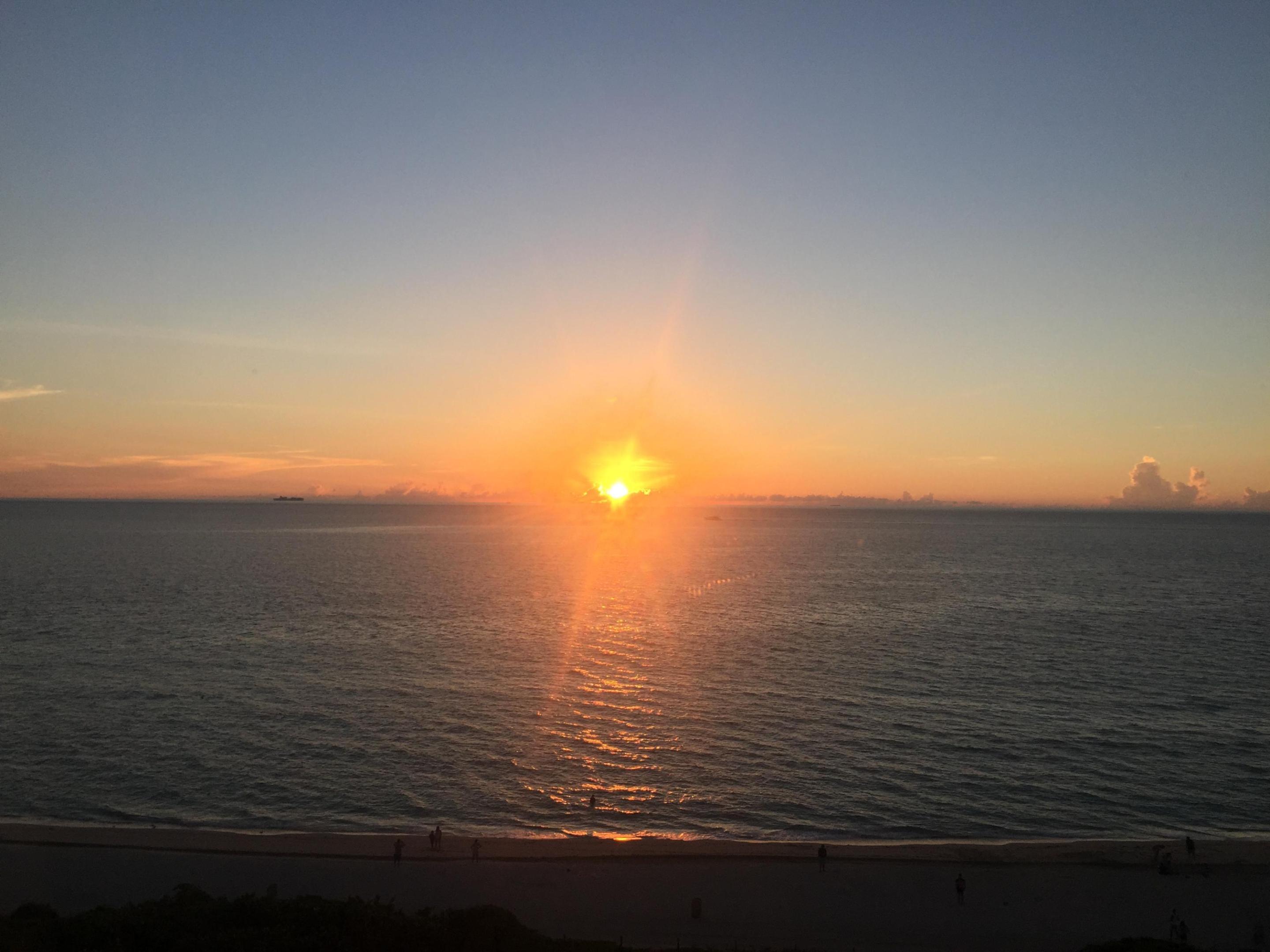 OCEAN HARBOUR CONDOMINIUM B - Residential Lease