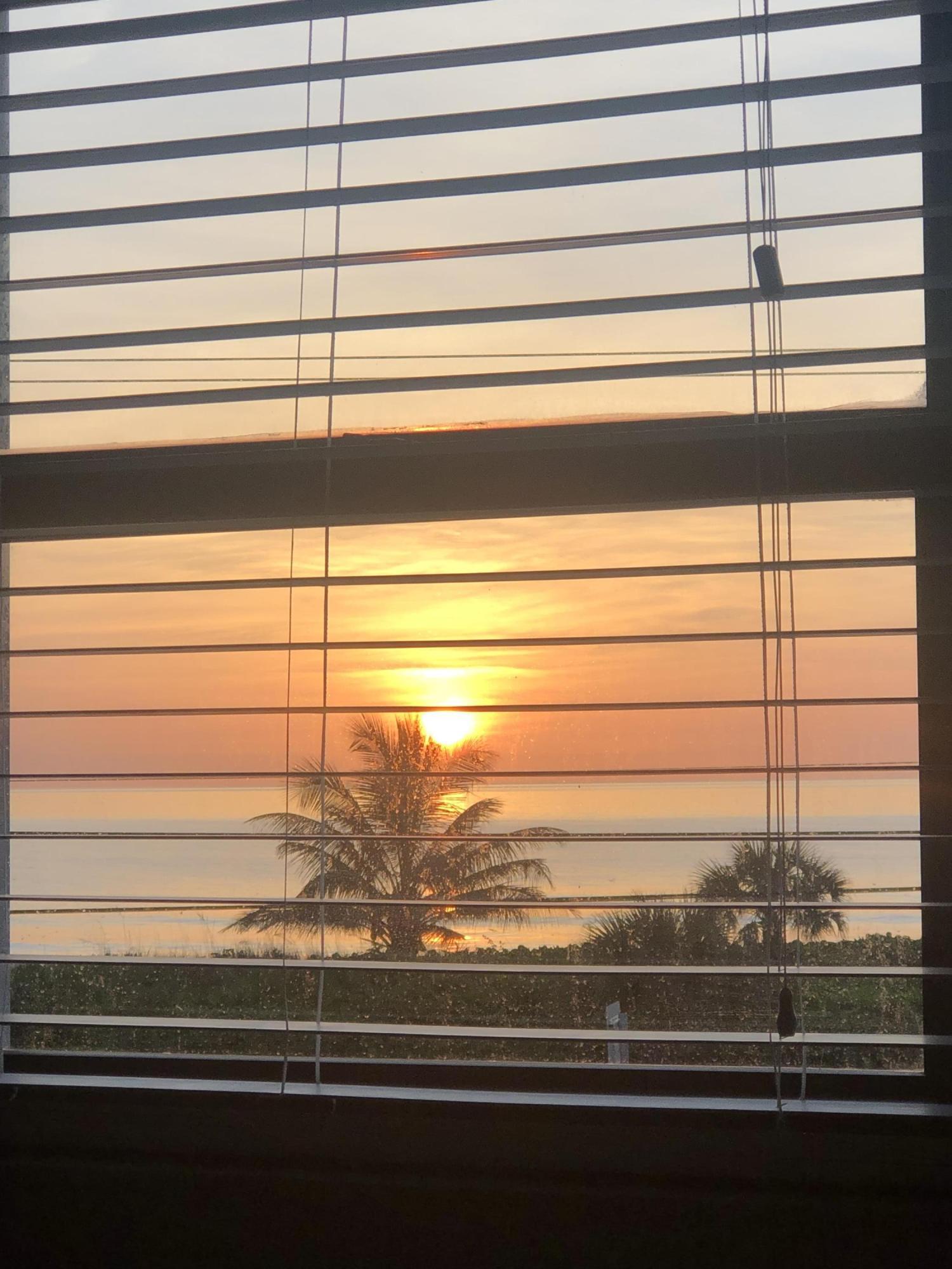 OCEAN HARBOUR CONDOMINIUM B - Residential Lease