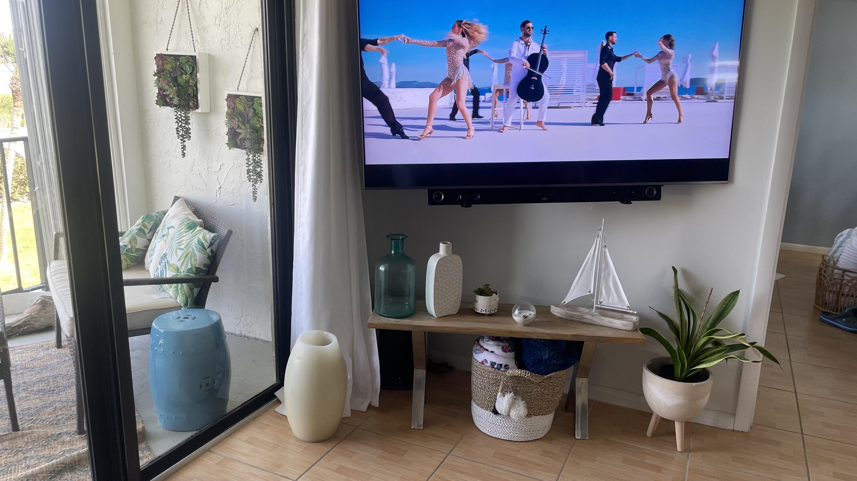 OCEAN HARBOUR CONDOMINIUM B - Residential Lease