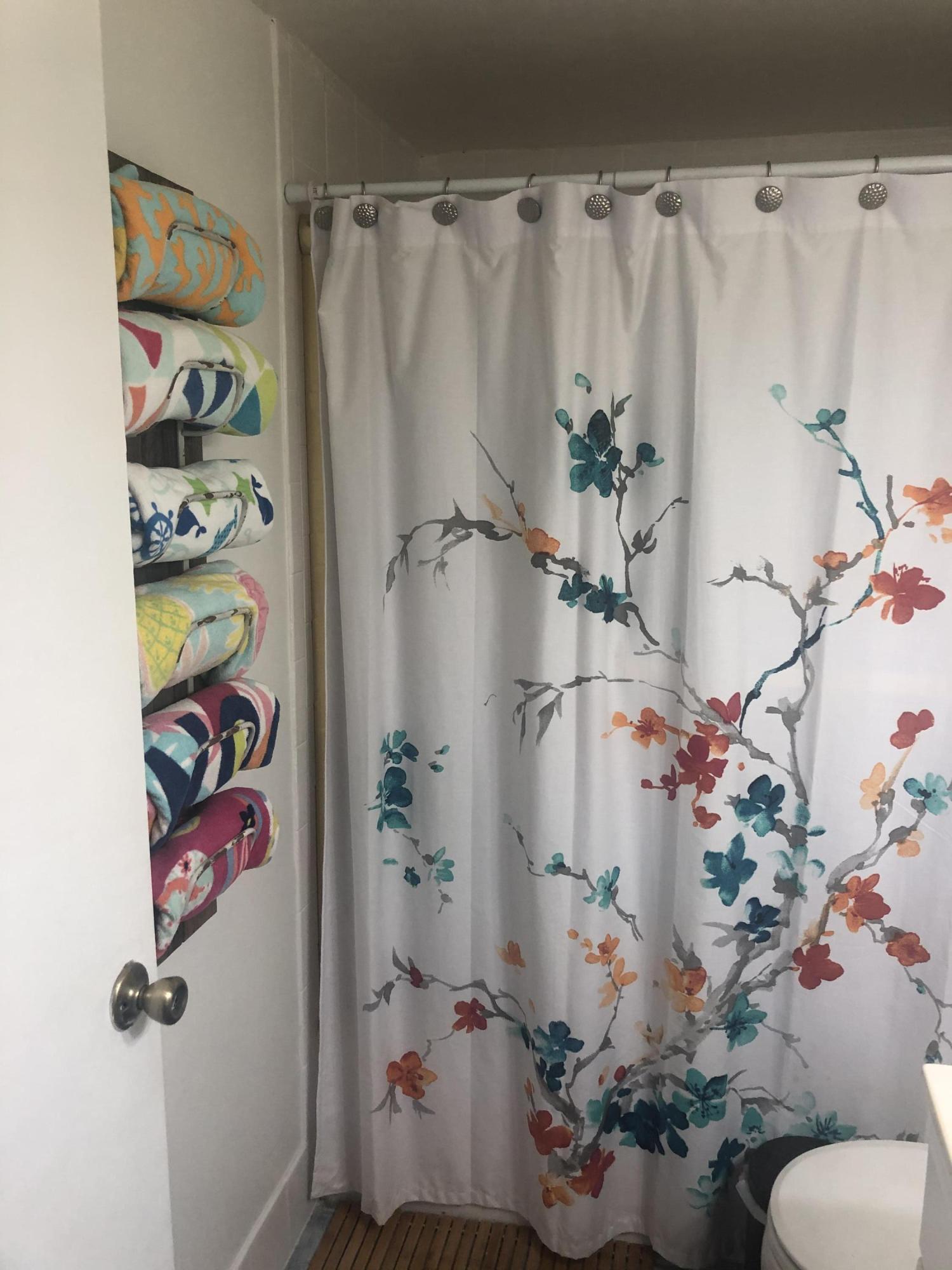 OCEAN HARBOUR CONDOMINIUM B - Residential Lease