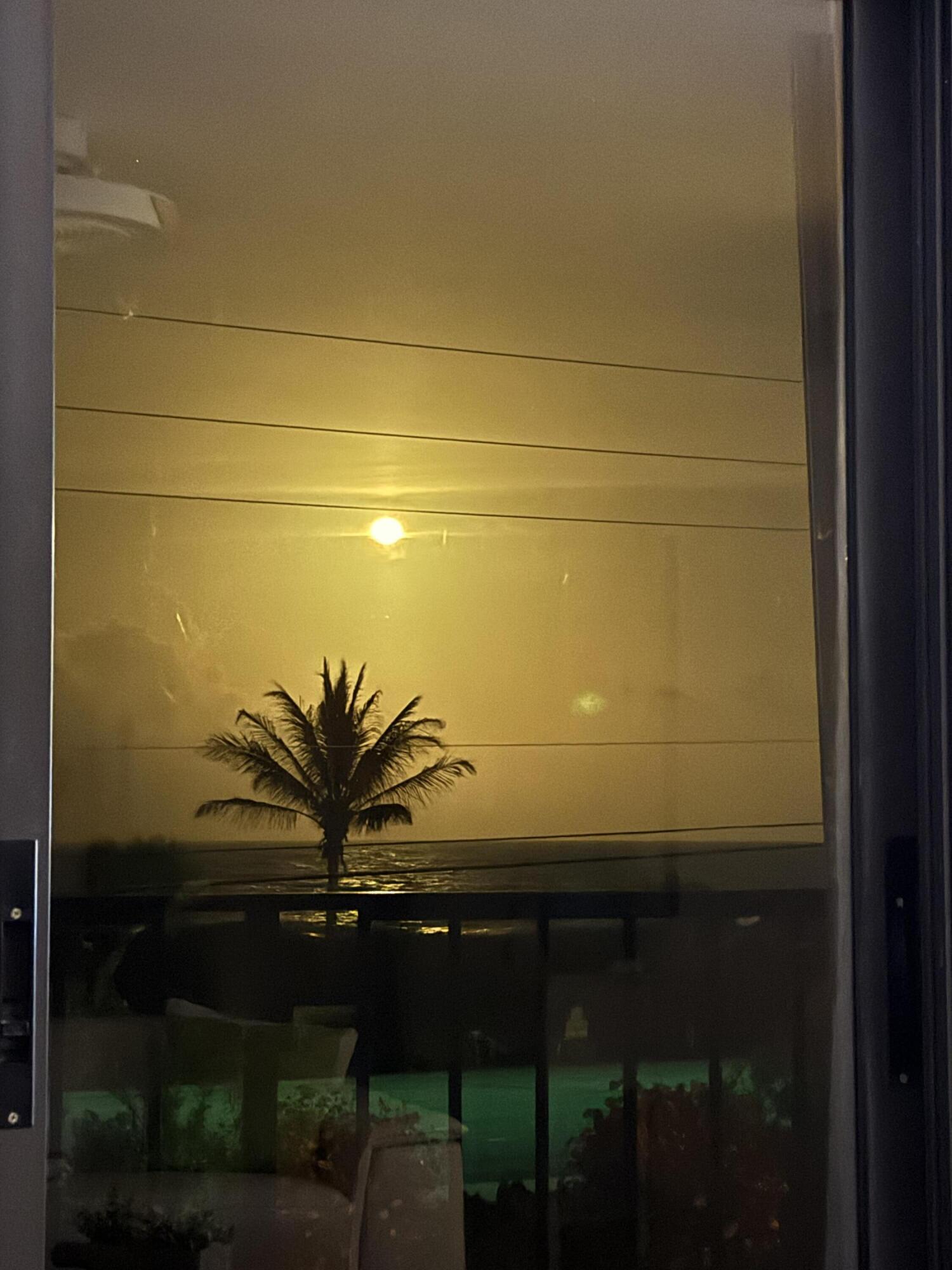 OCEAN HARBOUR CONDOMINIUM B - Residential Lease