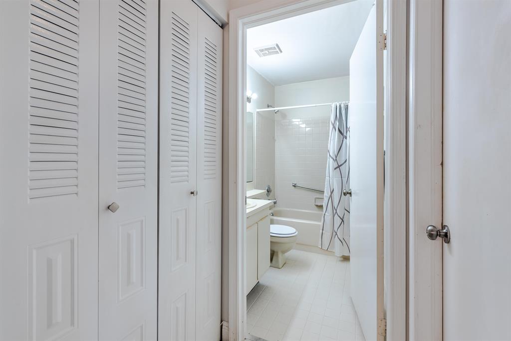 LUCERNE LAKES GOLF COURSE - Residential