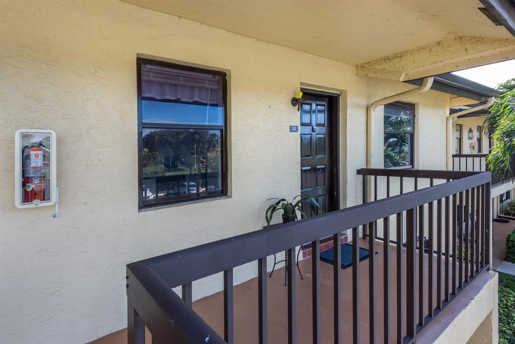 LUCERNE LAKES GOLF COURSE - Residential