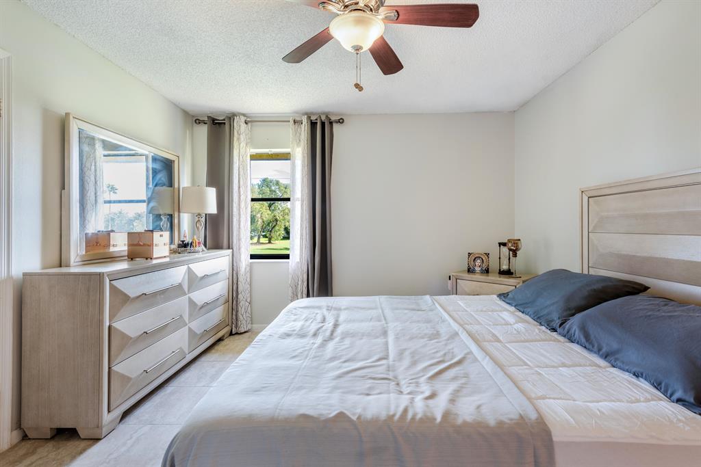 LUCERNE LAKES GOLF COURSE - Residential