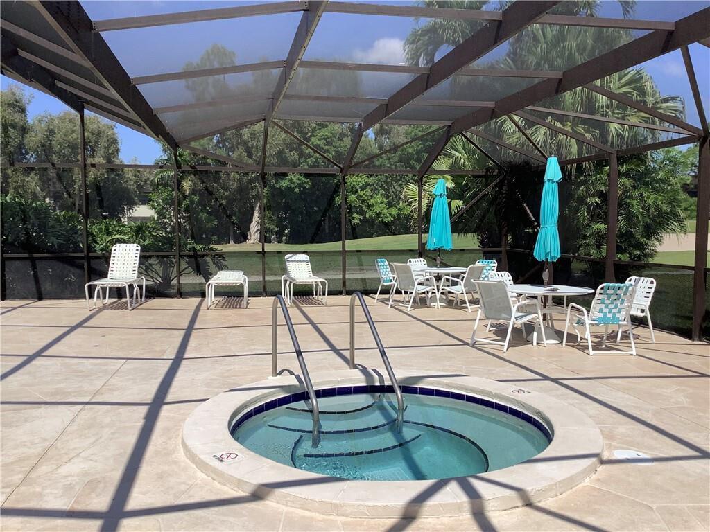 LUCERNE LAKES GOLF COURSE - Residential