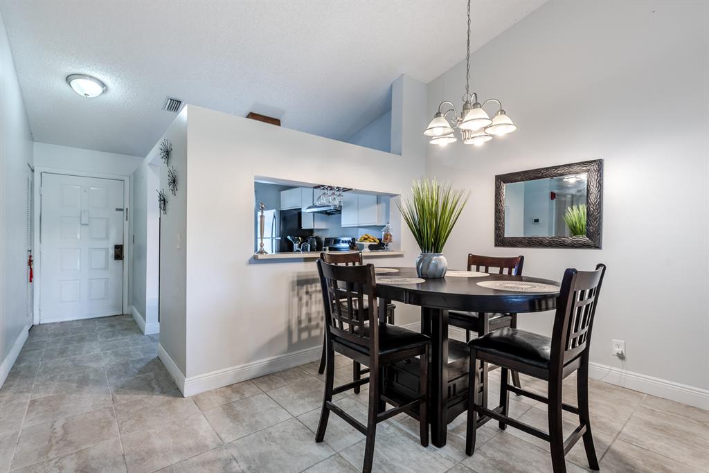 LUCERNE LAKES GOLF COURSE - Residential