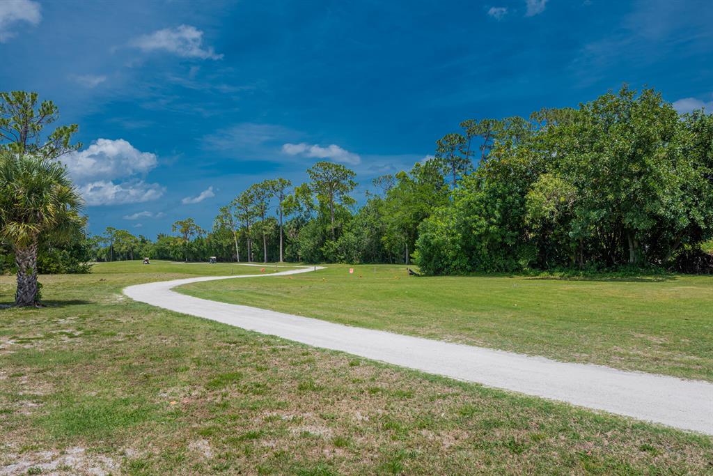 LUCERNE LAKES GOLF COURSE - Residential