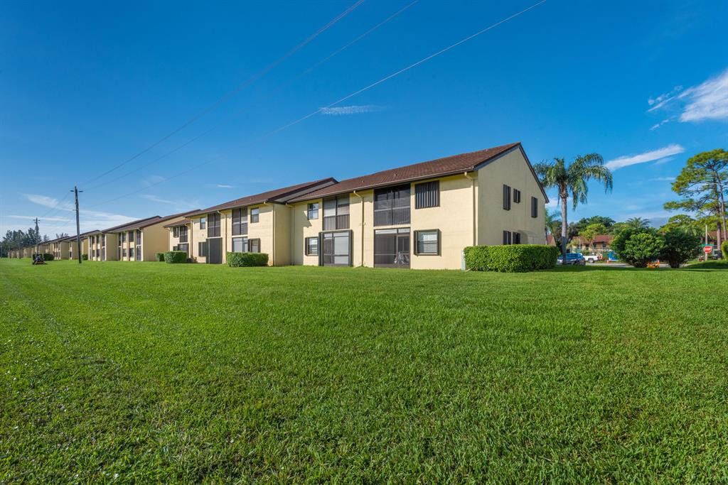 LUCERNE LAKES GOLF COURSE - Residential