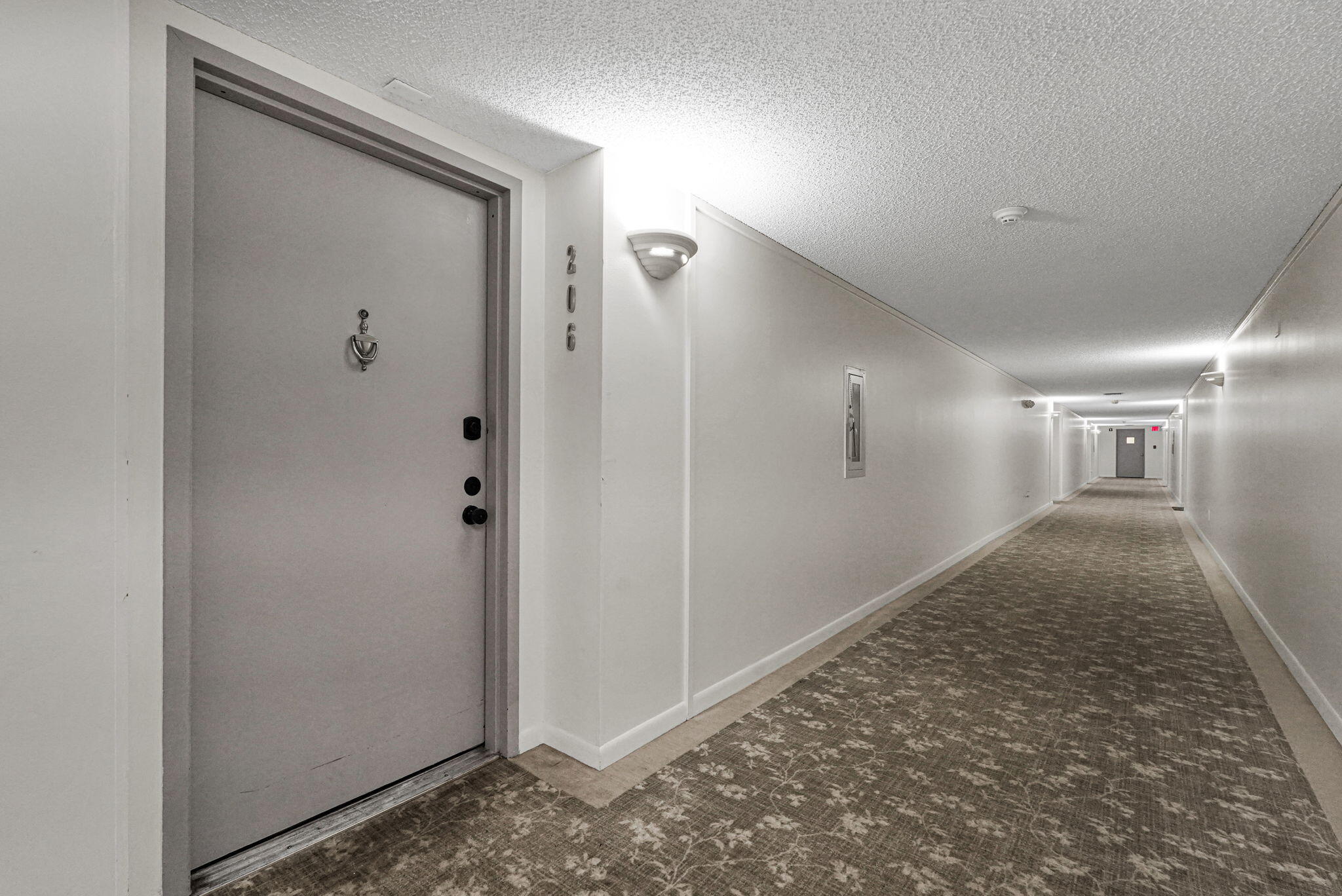 16200 Golf Club Road 206