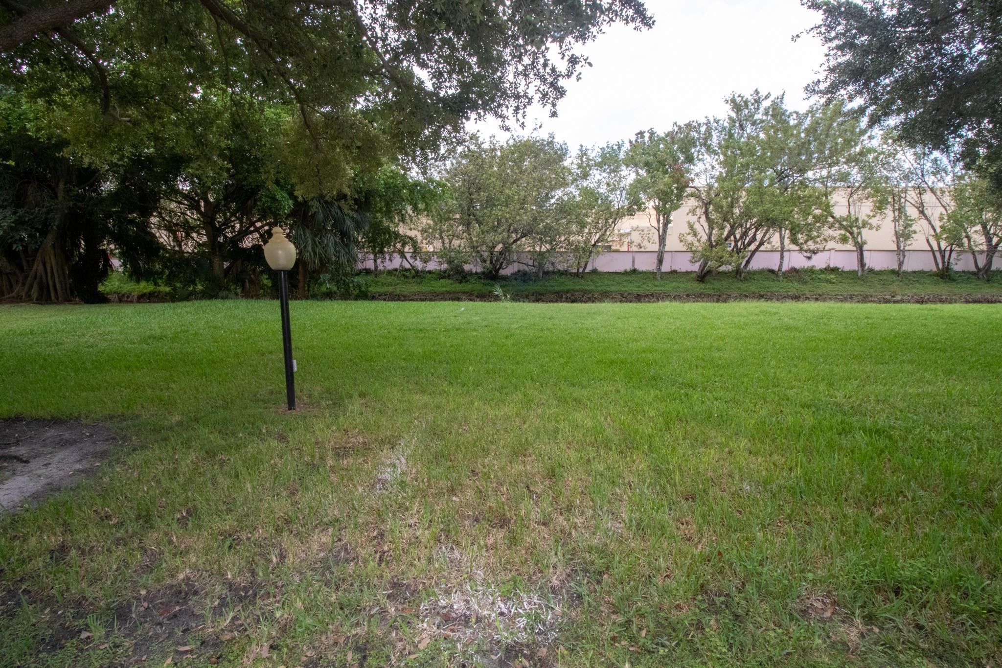 University Maplewood - Residential Lease