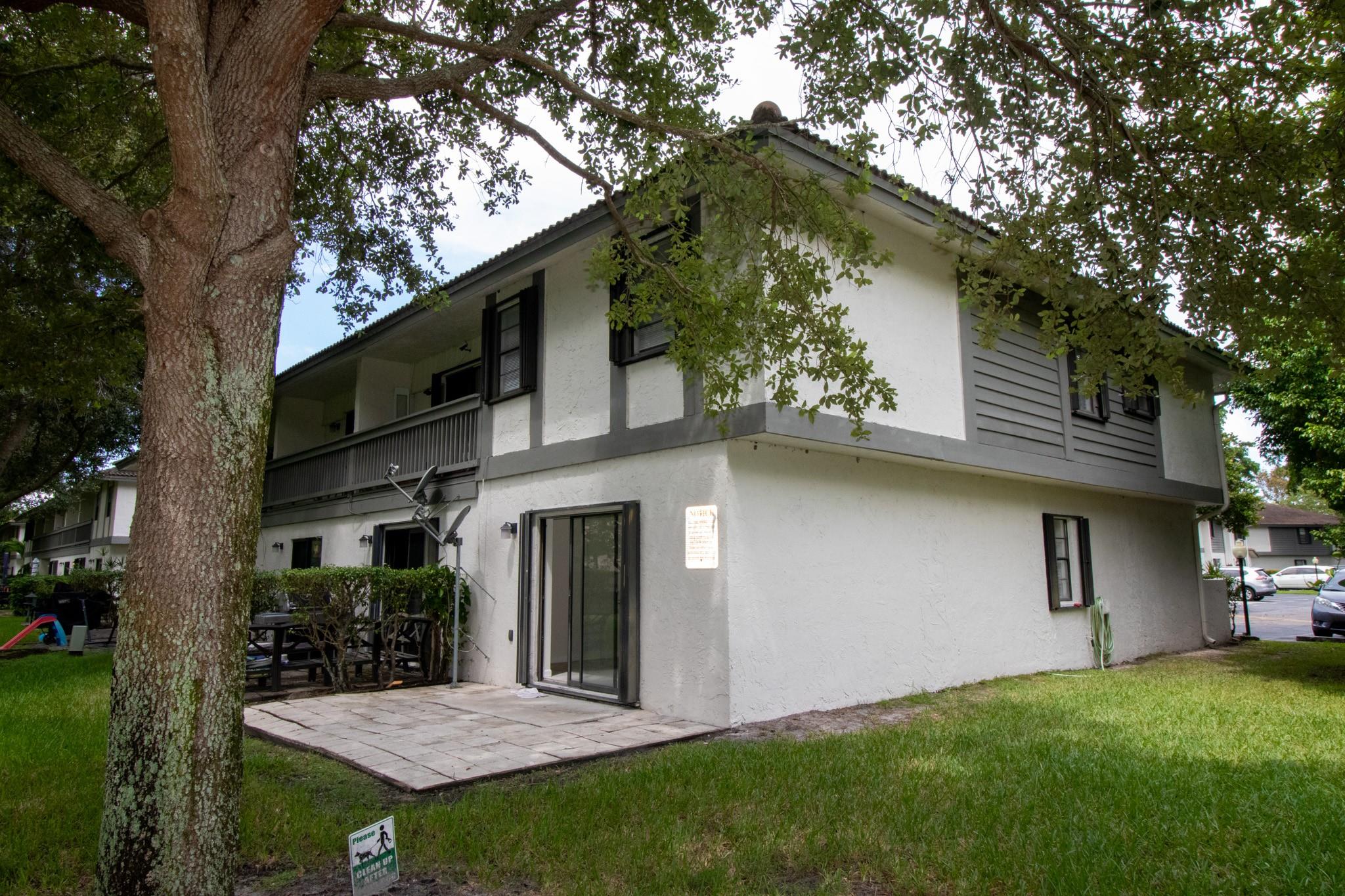 University Maplewood - Residential Lease