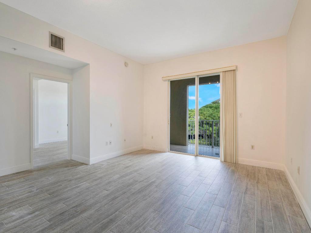 1155 Main Street 309