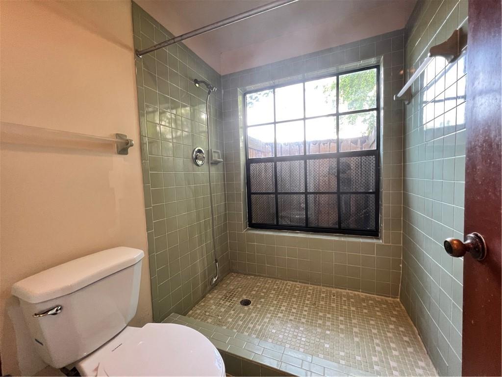 CORAL SPRINGS LAKES - Residential