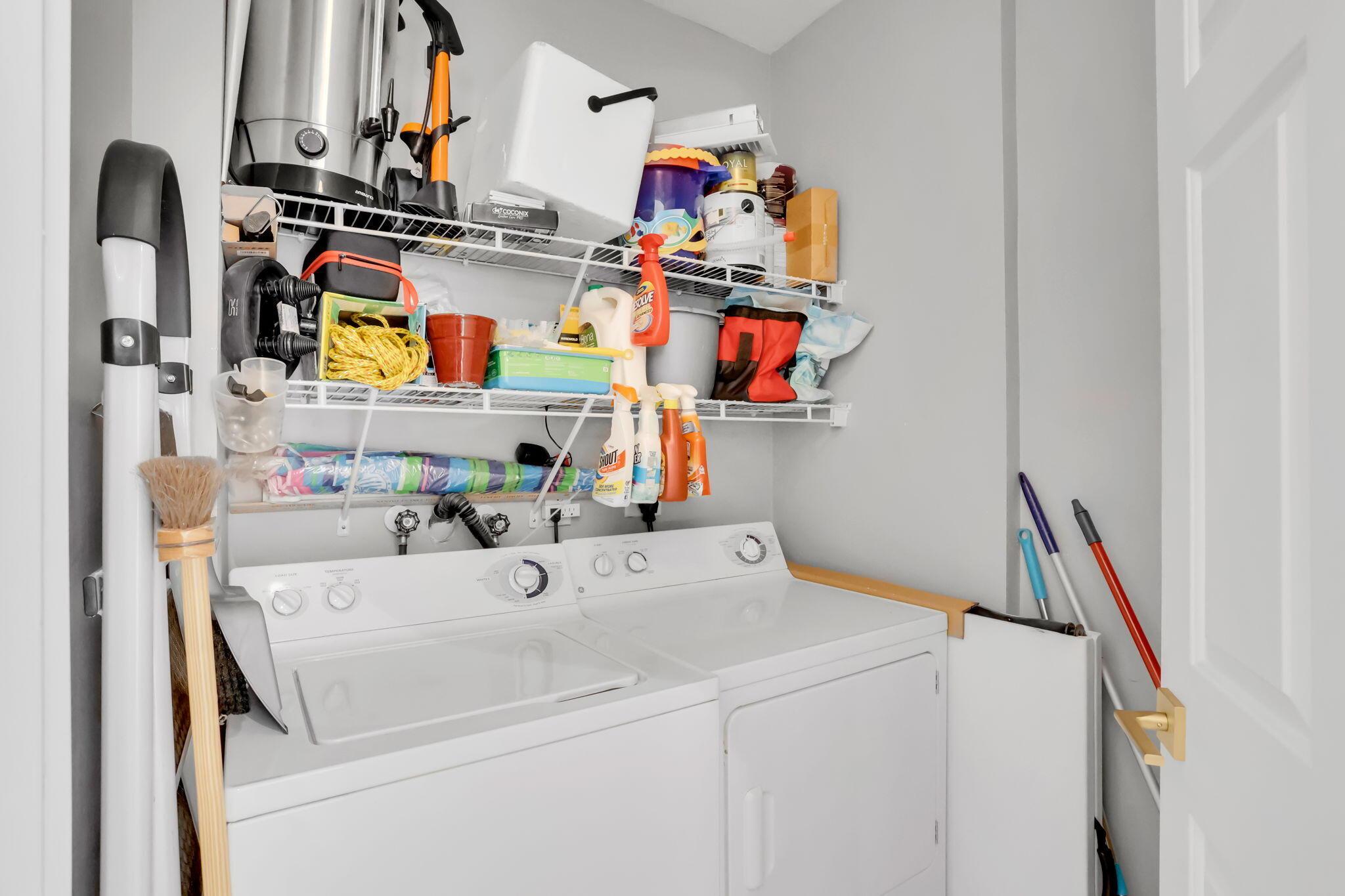 MOORINGS AT LANTANA CONDO - Residential Lease