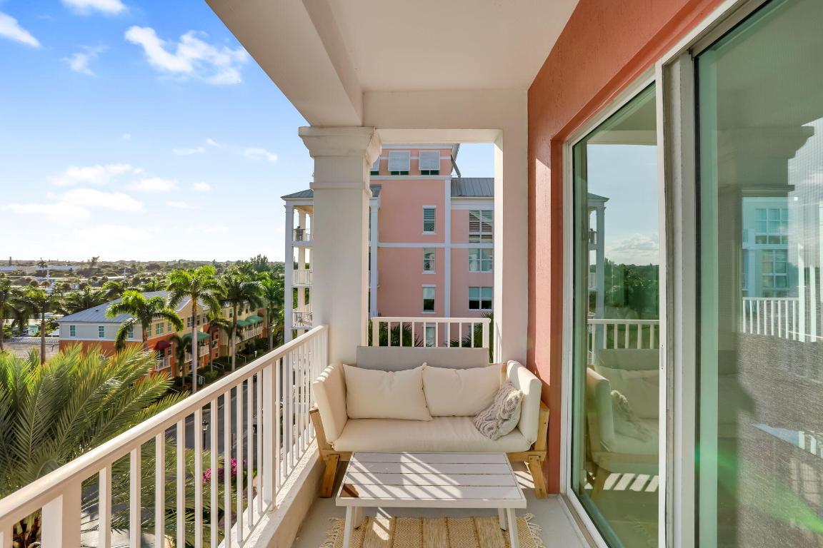 MOORINGS AT LANTANA CONDO 3 - Residential Lease