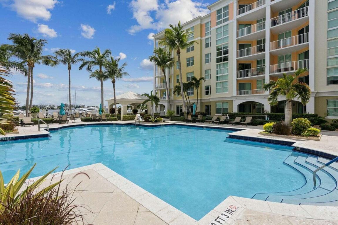 MOORINGS AT LANTANA CONDO 3 - Residential Lease