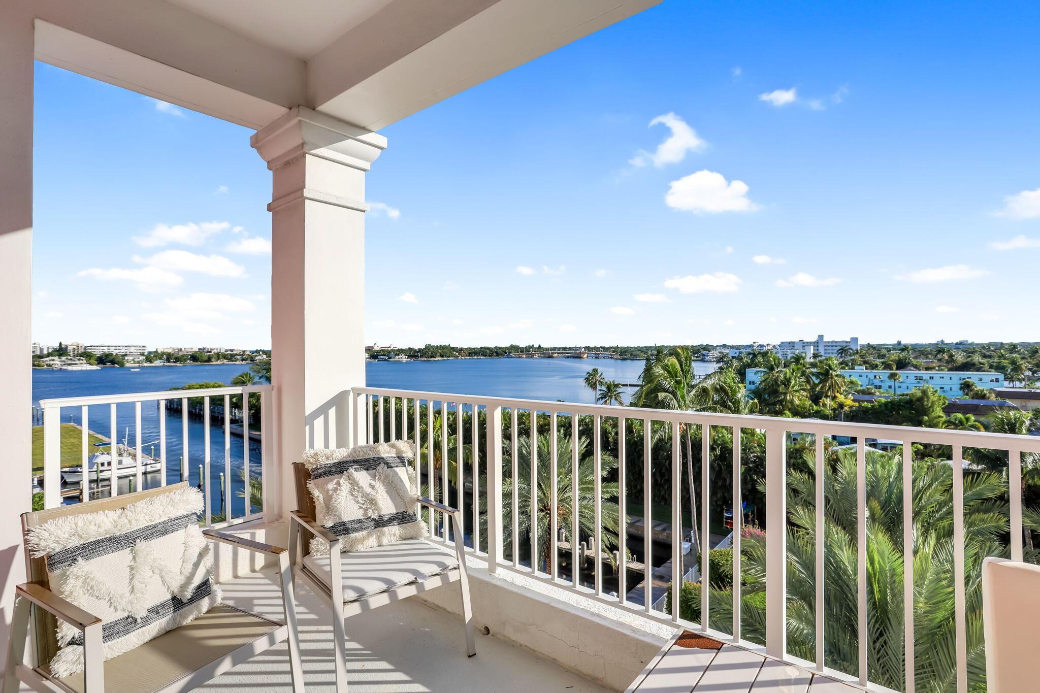 MOORINGS AT LANTANA CONDO - Residential Lease