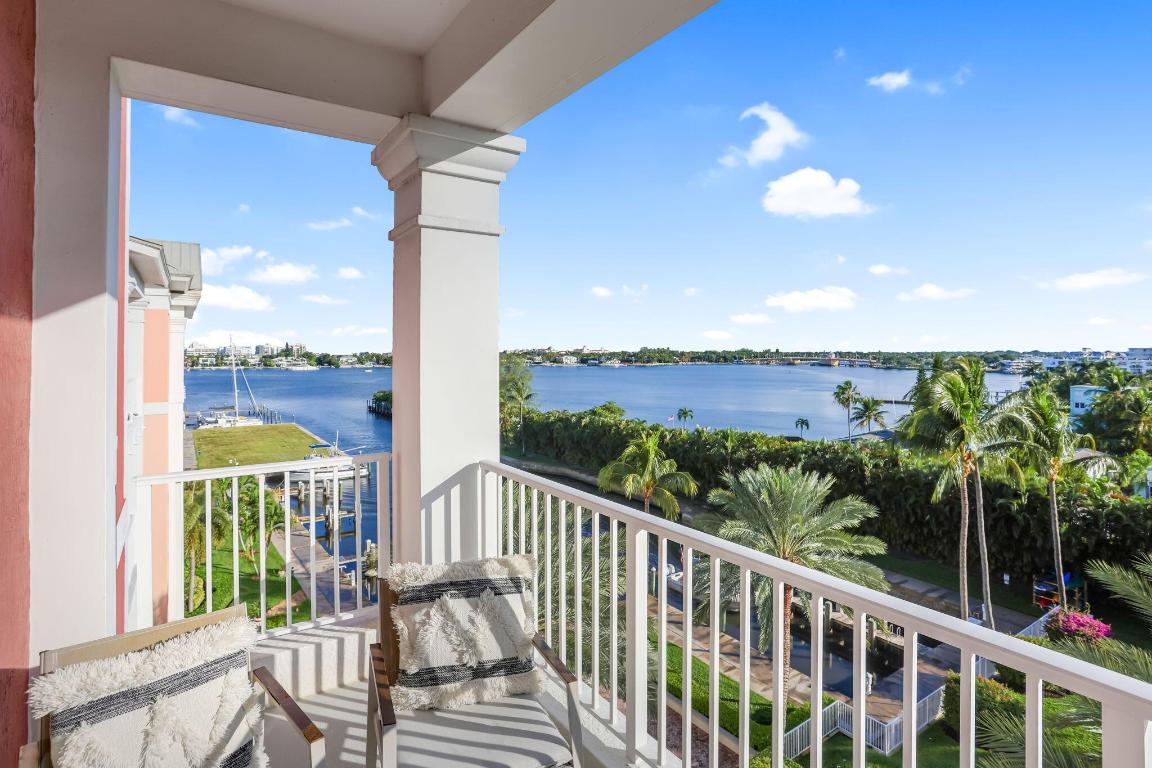 MOORINGS AT LANTANA CONDO 3 - Residential Lease