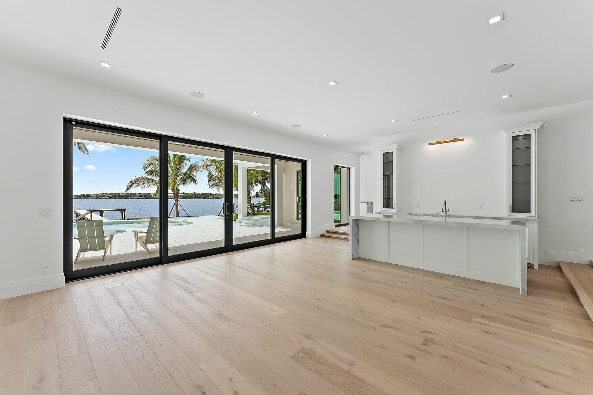 BAY HARBOR - Residential