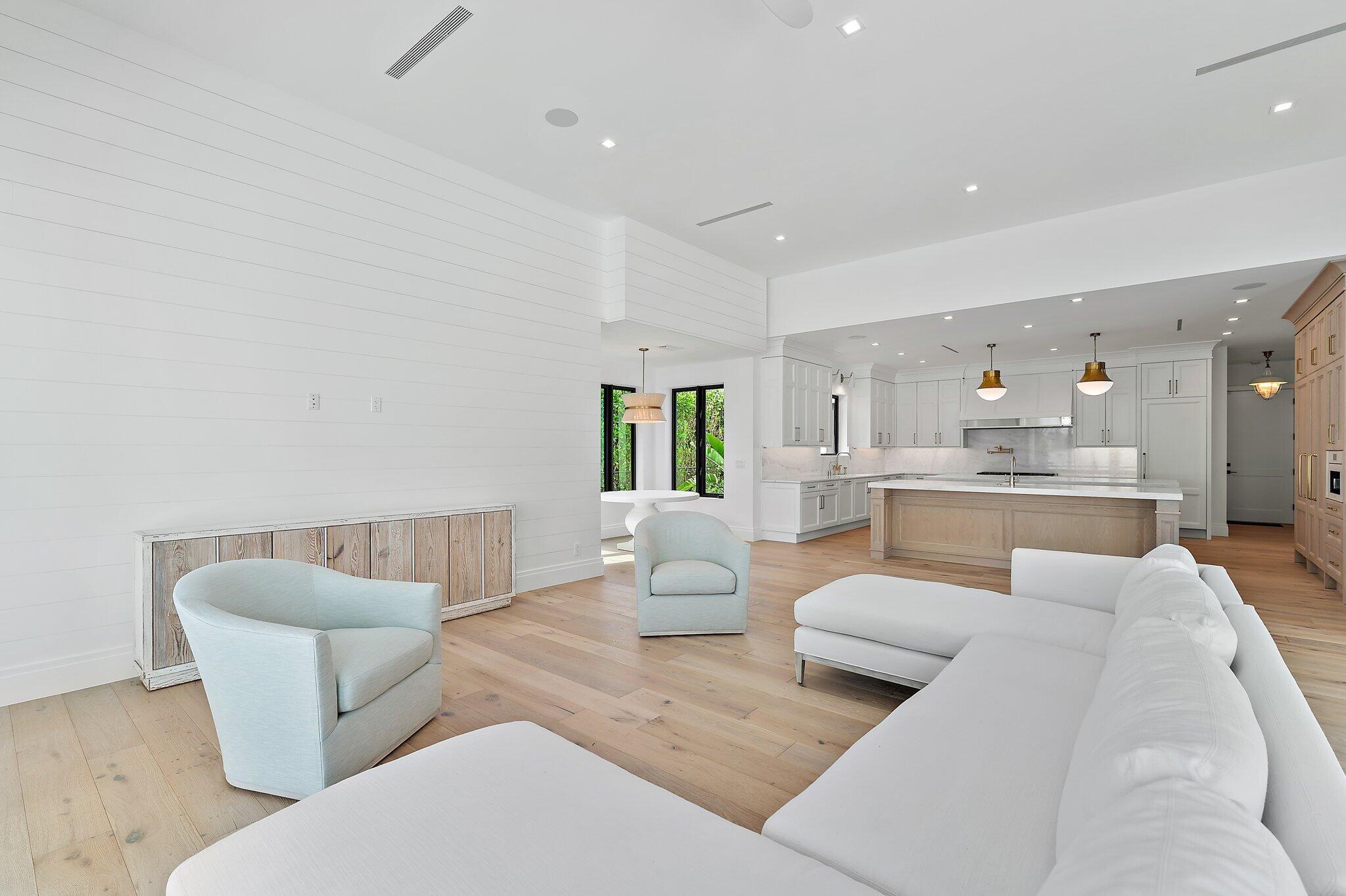 BAY HARBOR - Residential