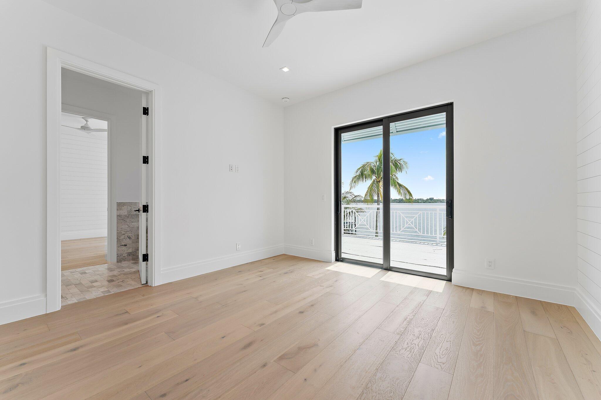 BAY HARBOR - Residential