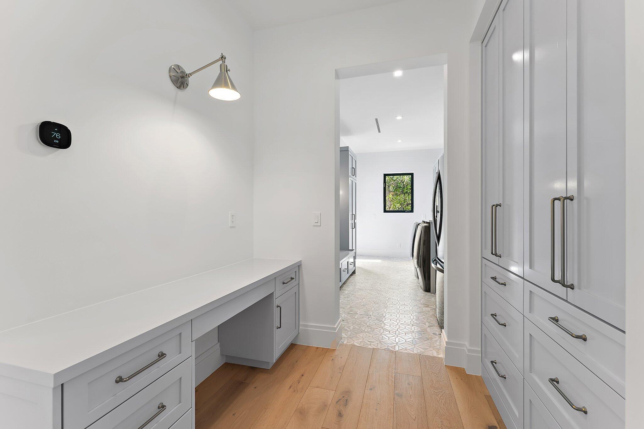 BAY HARBOR - Residential