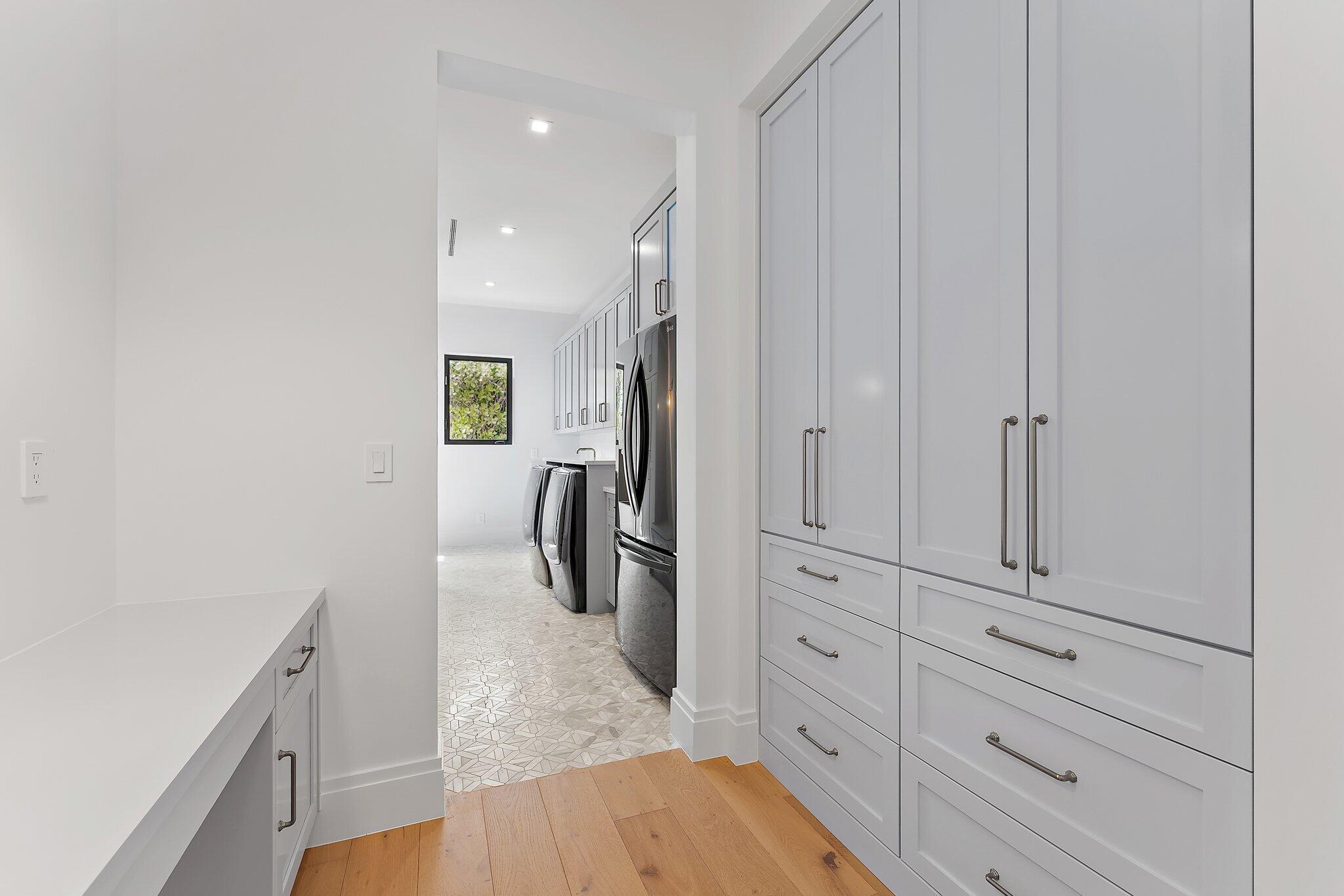 BAY HARBOR - Residential