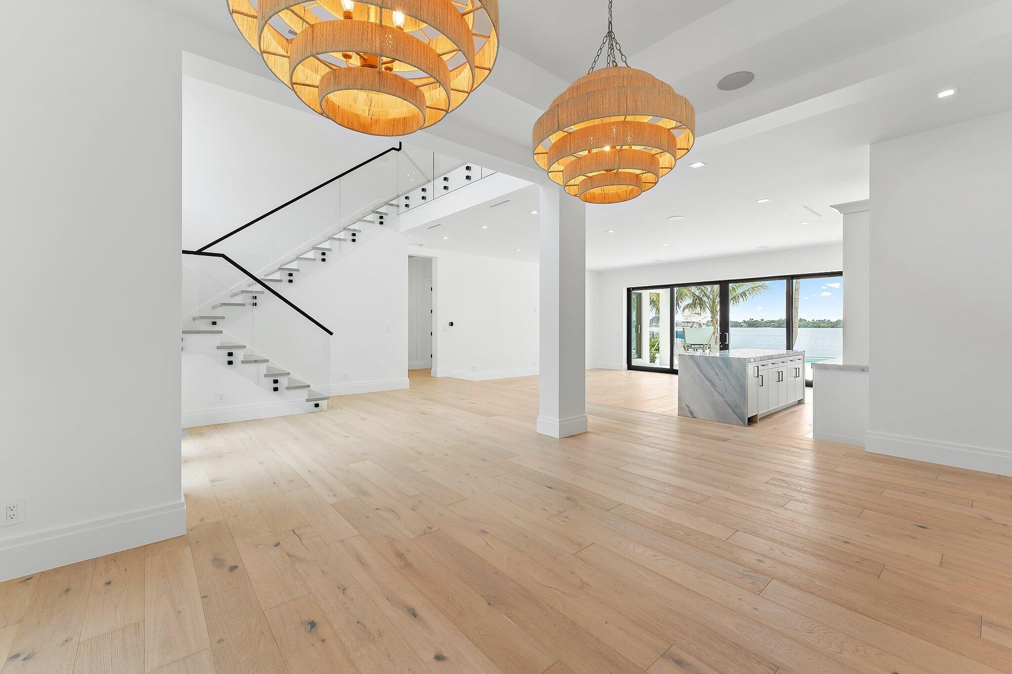 BAY HARBOR - Residential