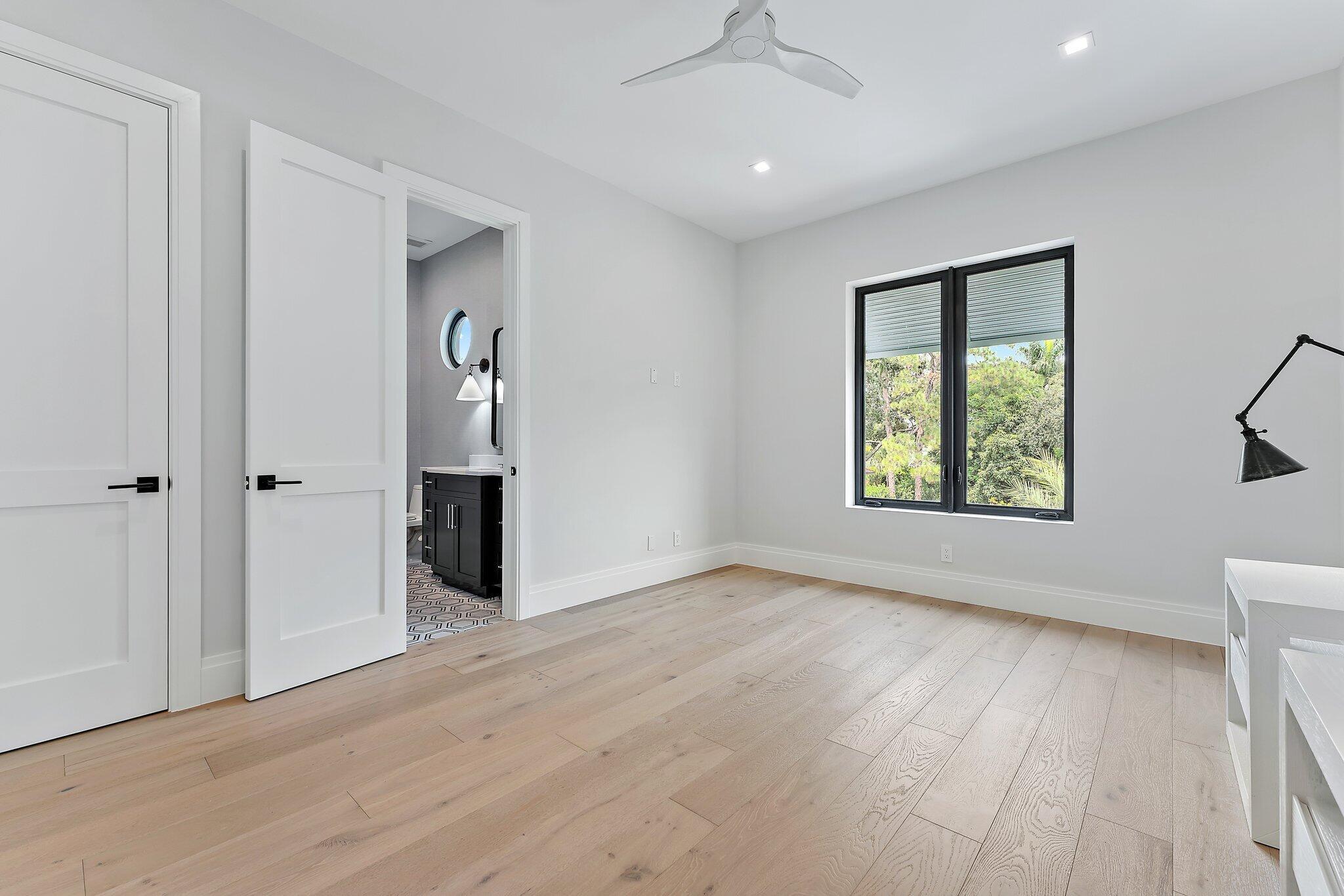 BAY HARBOR - Residential