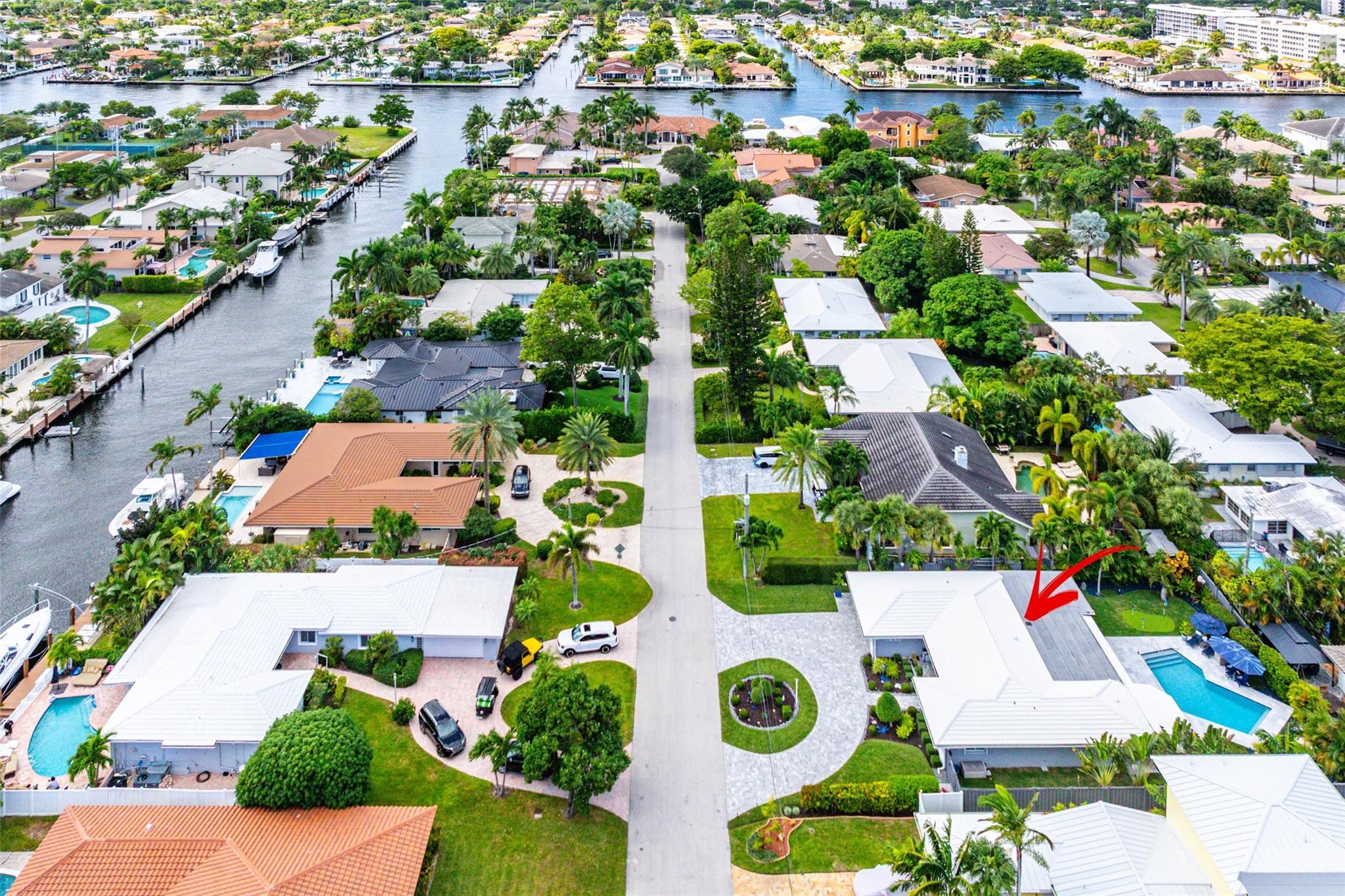 LAUDERDALE SURF & YACHT E - Residential