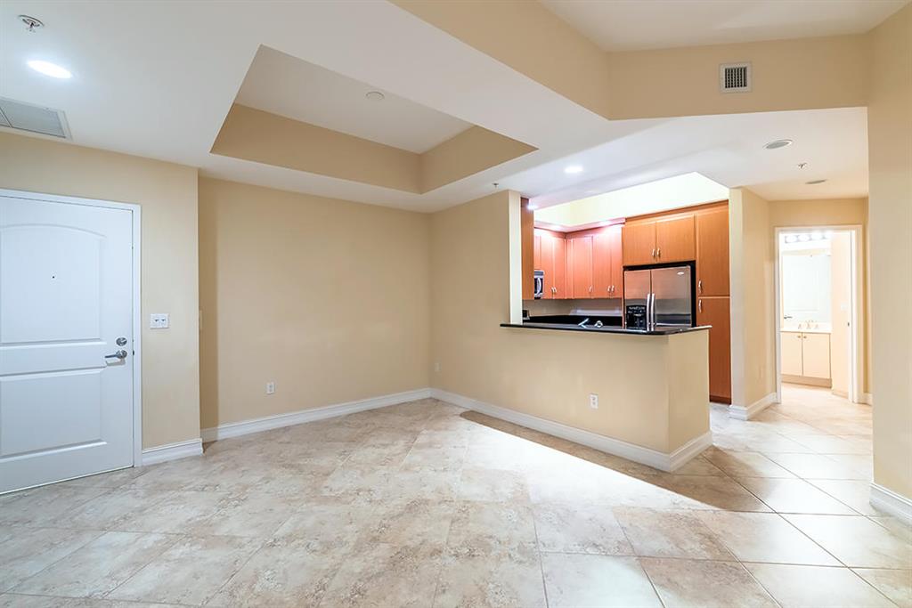 TWO CITY PLAZA - Residential