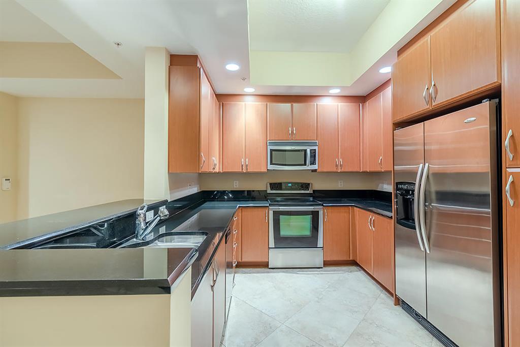 TWO CITY PLAZA - Residential