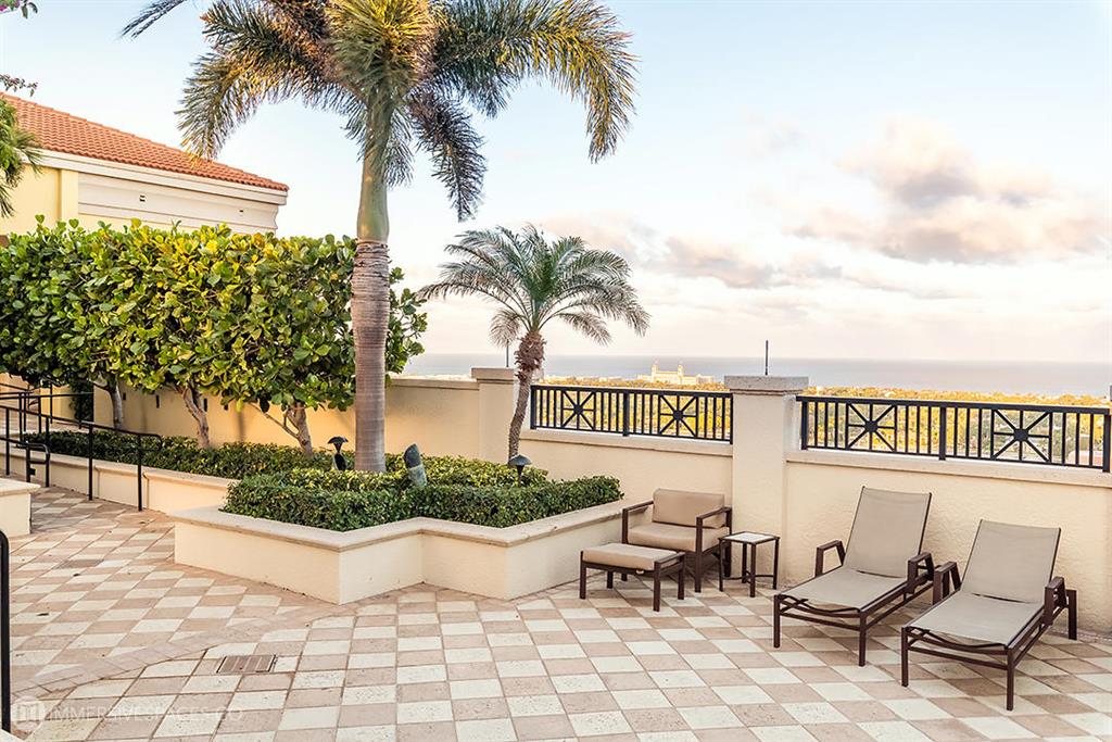 TWO CITY PLAZA - Residential