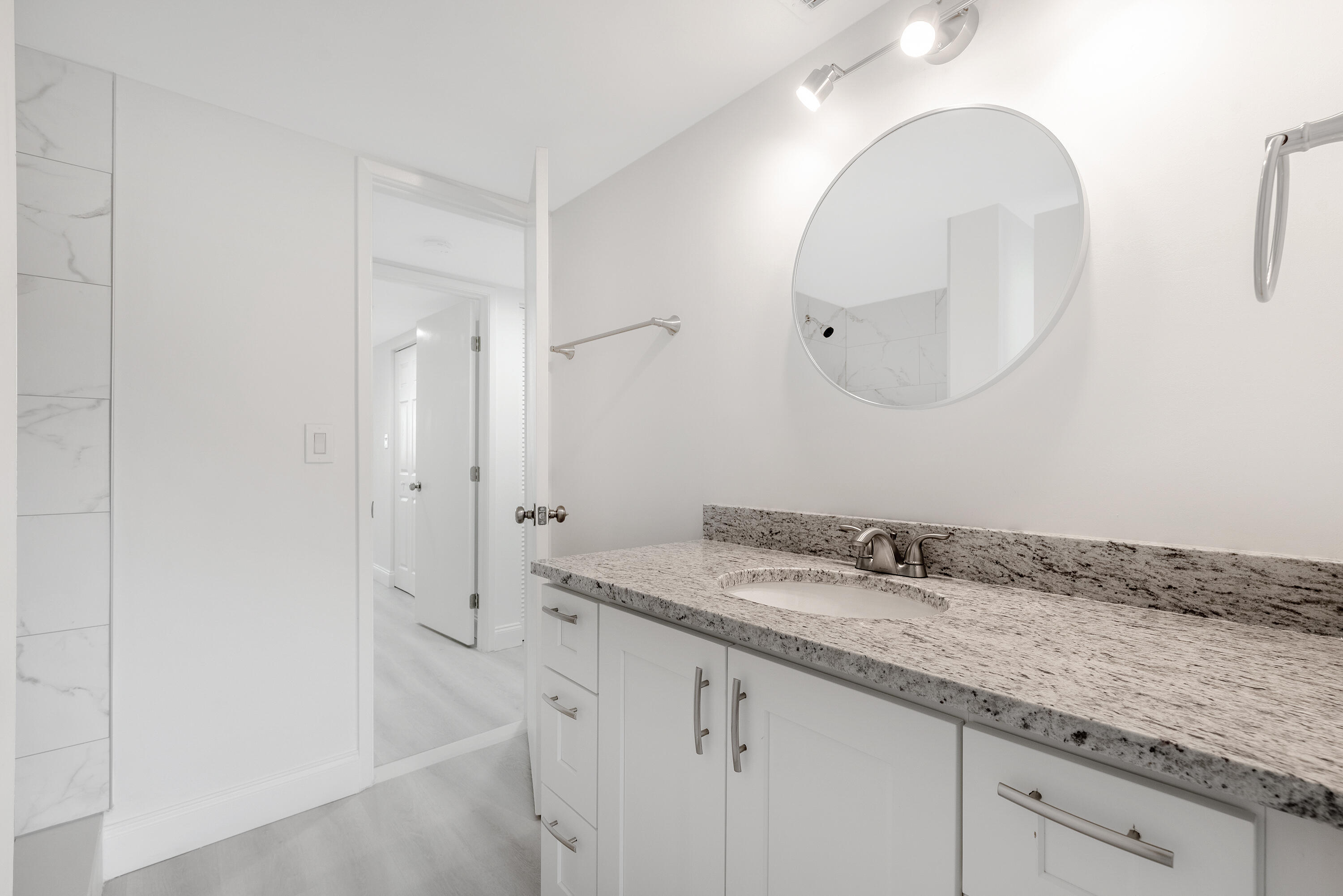 CYPRESS BEND CONDOMINIUM II - Residential