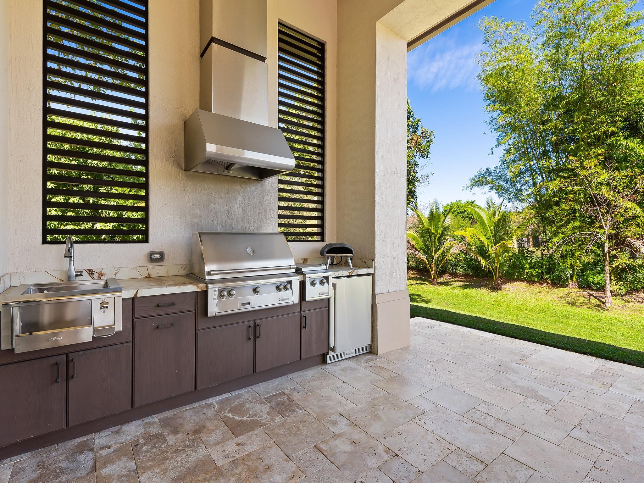 OAK HOLLOW ESTATES - Residential