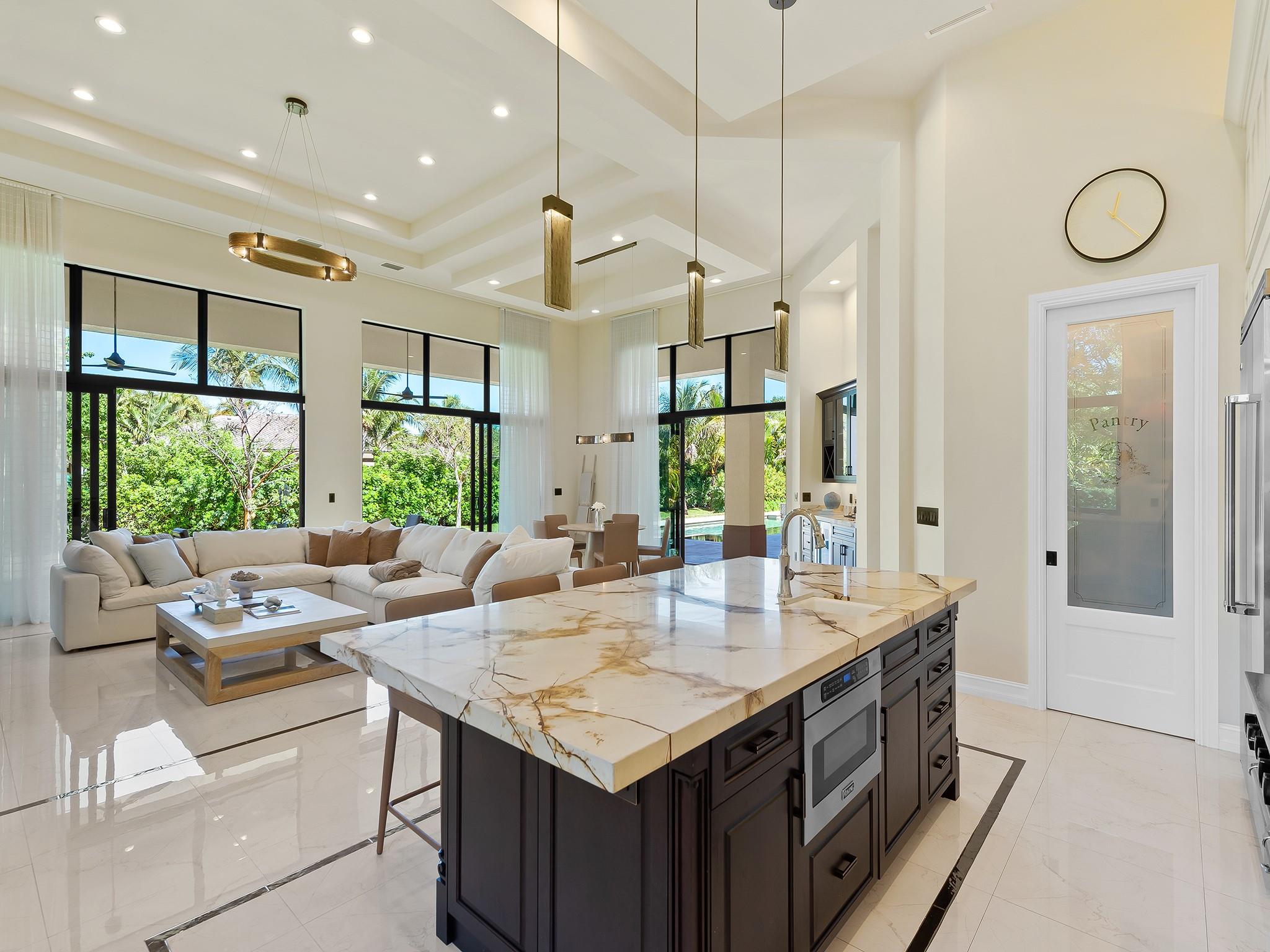 OAK HOLLOW ESTATES - Residential