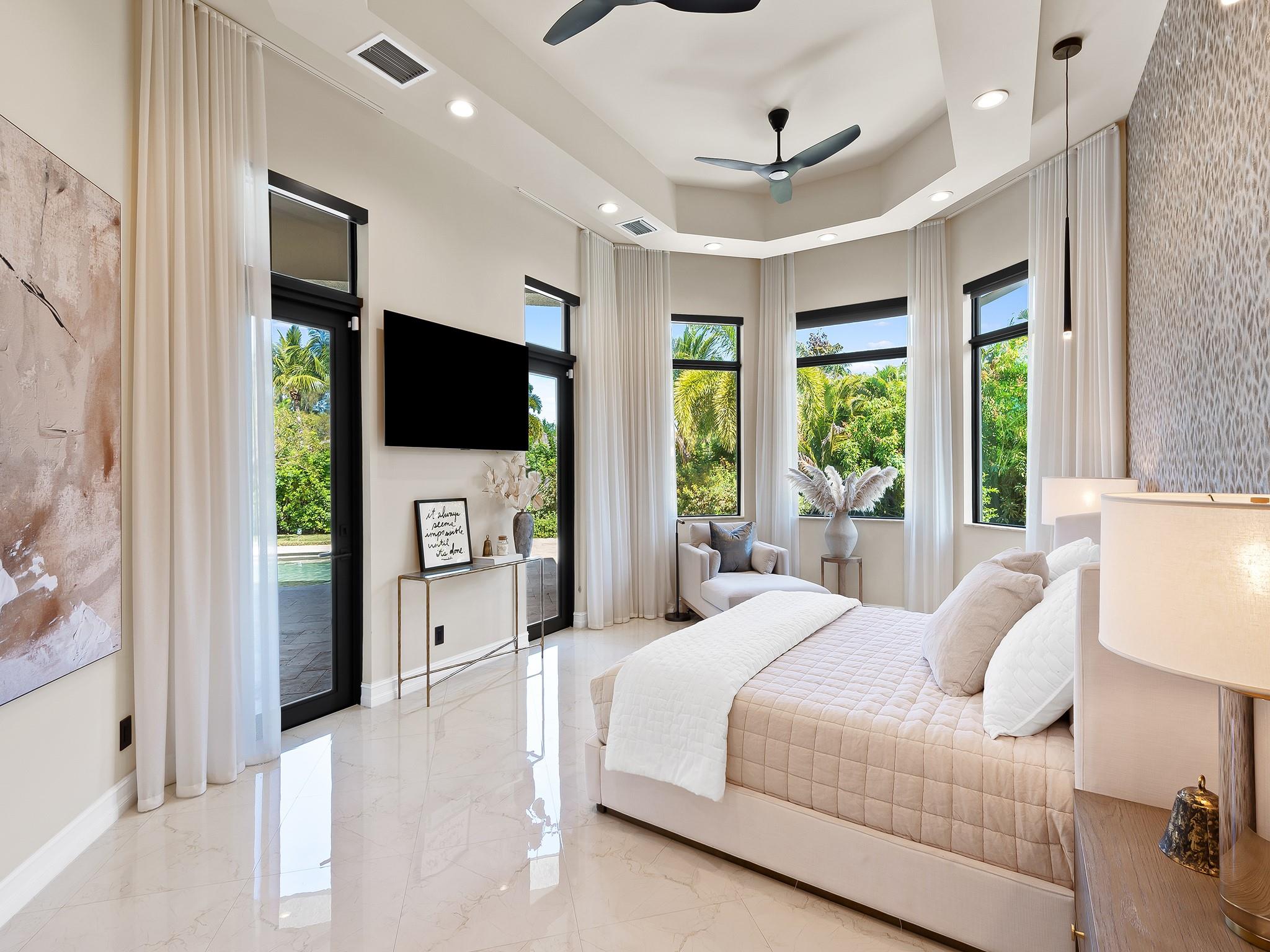 OAK HOLLOW ESTATES - Residential