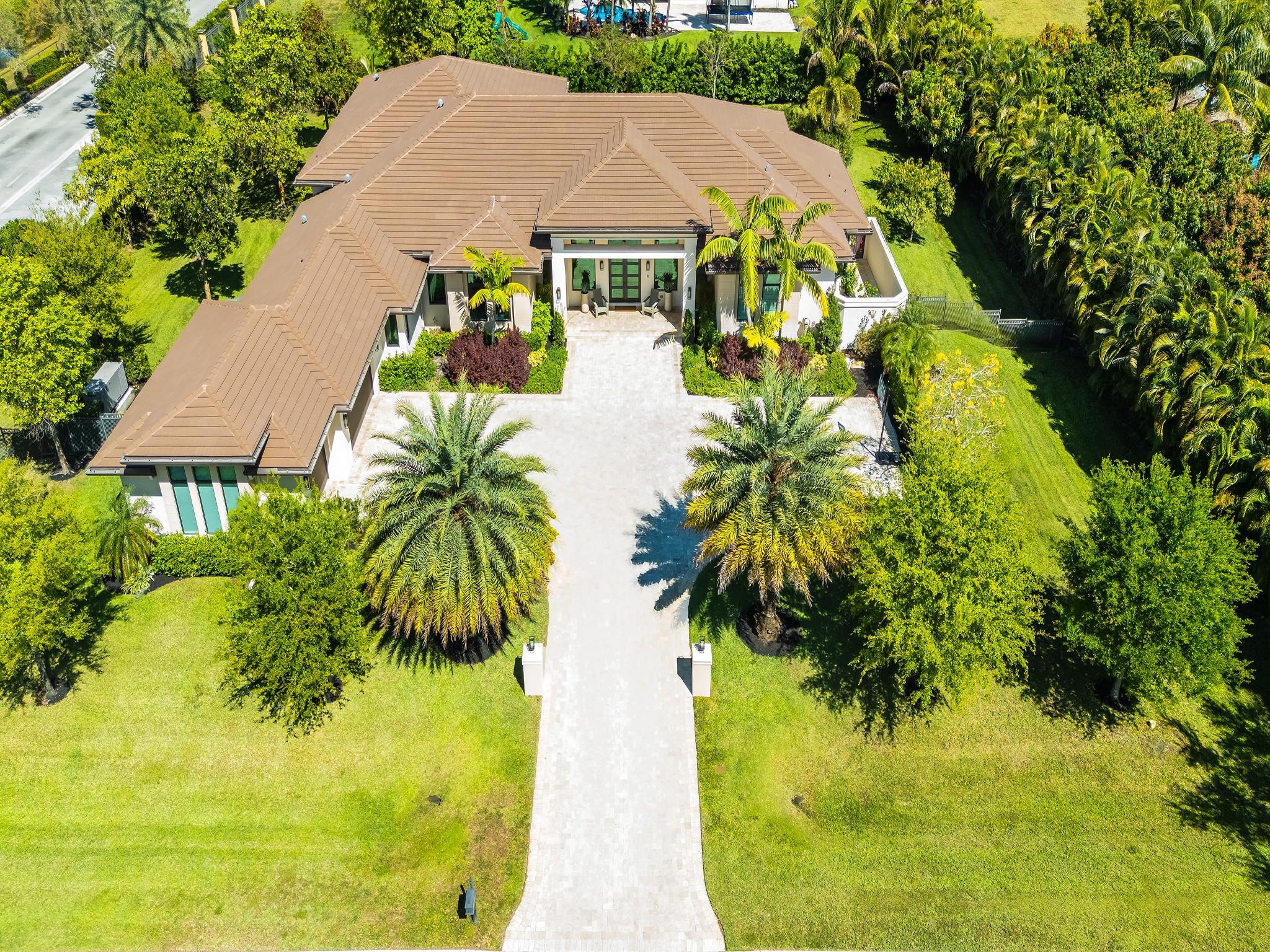 OAK HOLLOW ESTATES - Residential