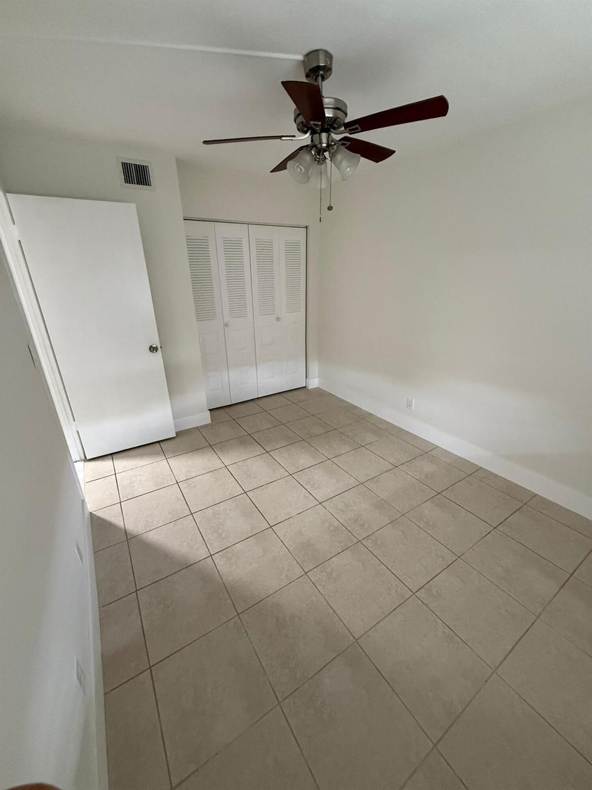 RAMBLEWOOD COURT - Residential