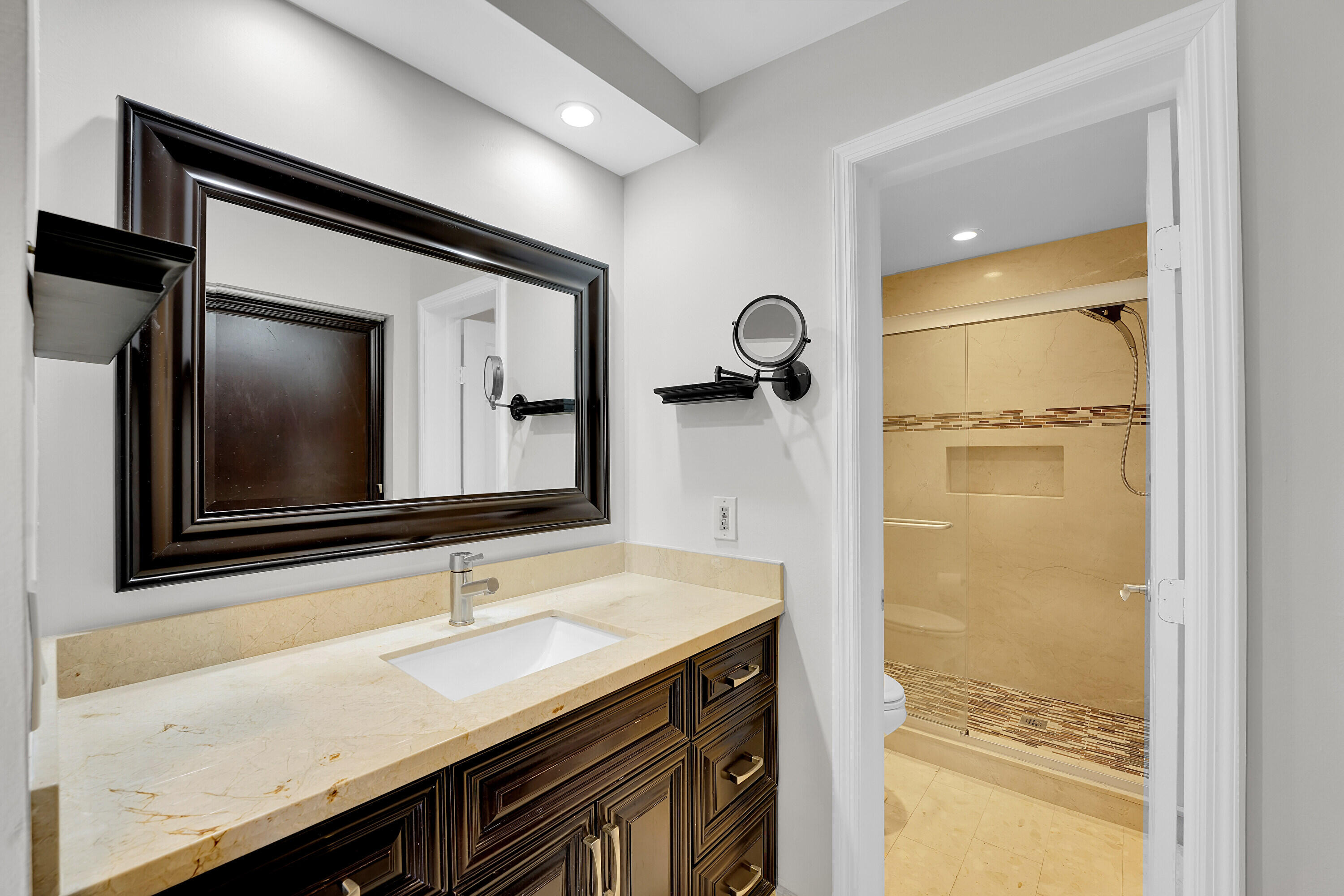 FREEDOM SQUARE CONDO - Residential