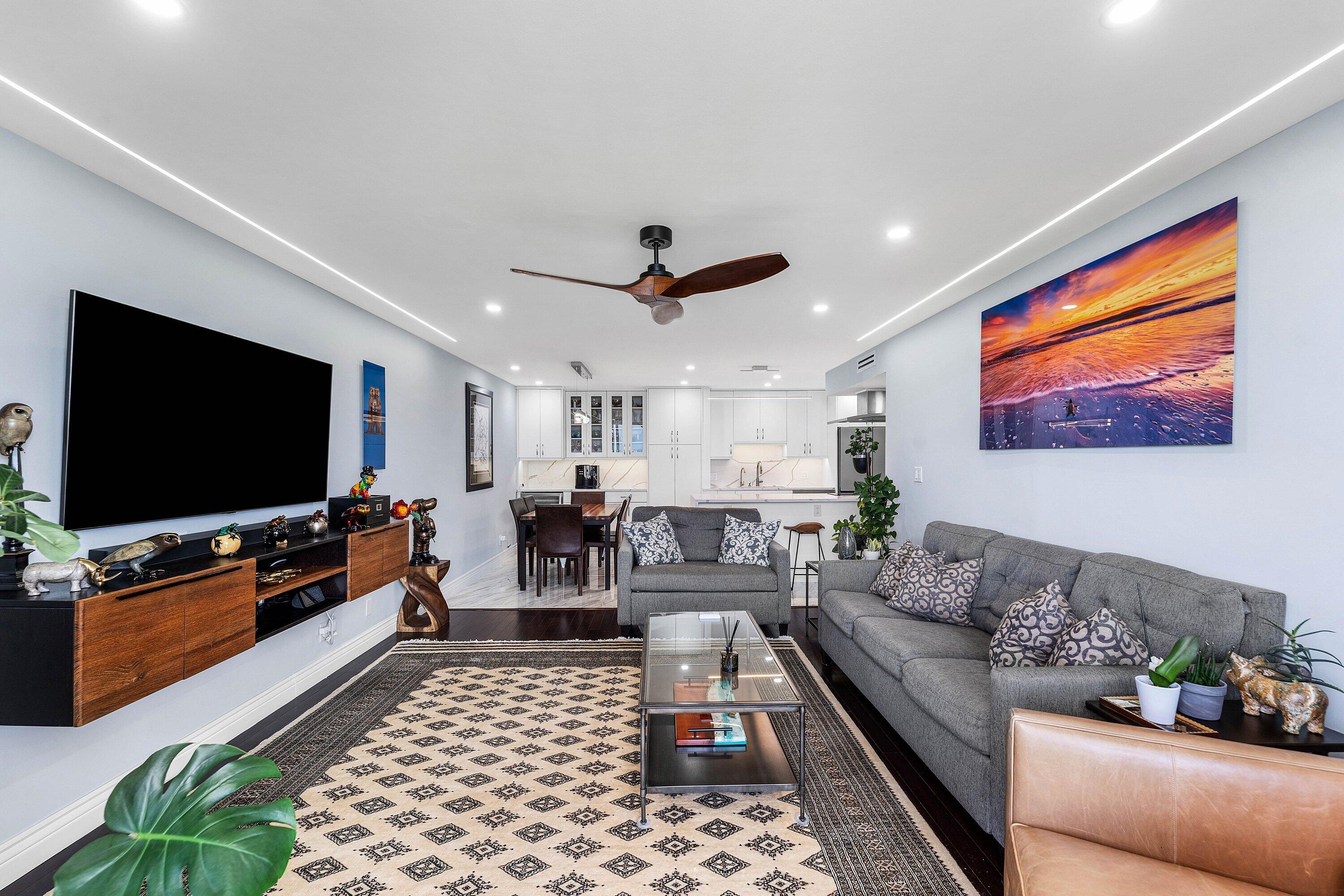 BOCA TOWERS CONDO PORTION - Residential