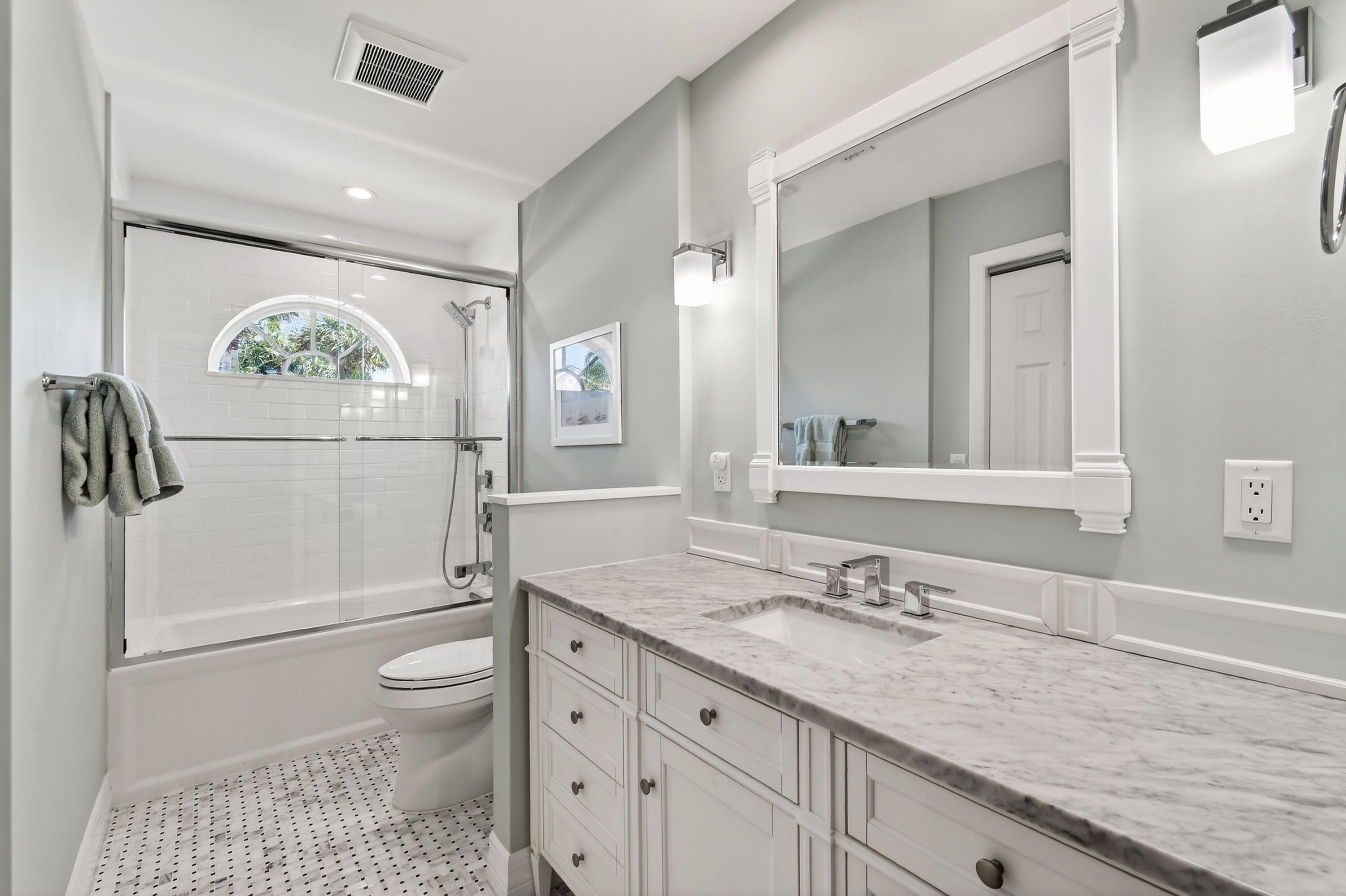 SHEARWATER AT JONATHANS LANDING - Residential