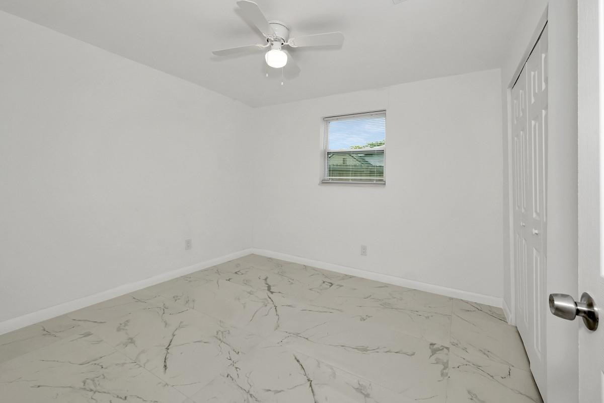 Springbank Park Sec 2 69- - Residential