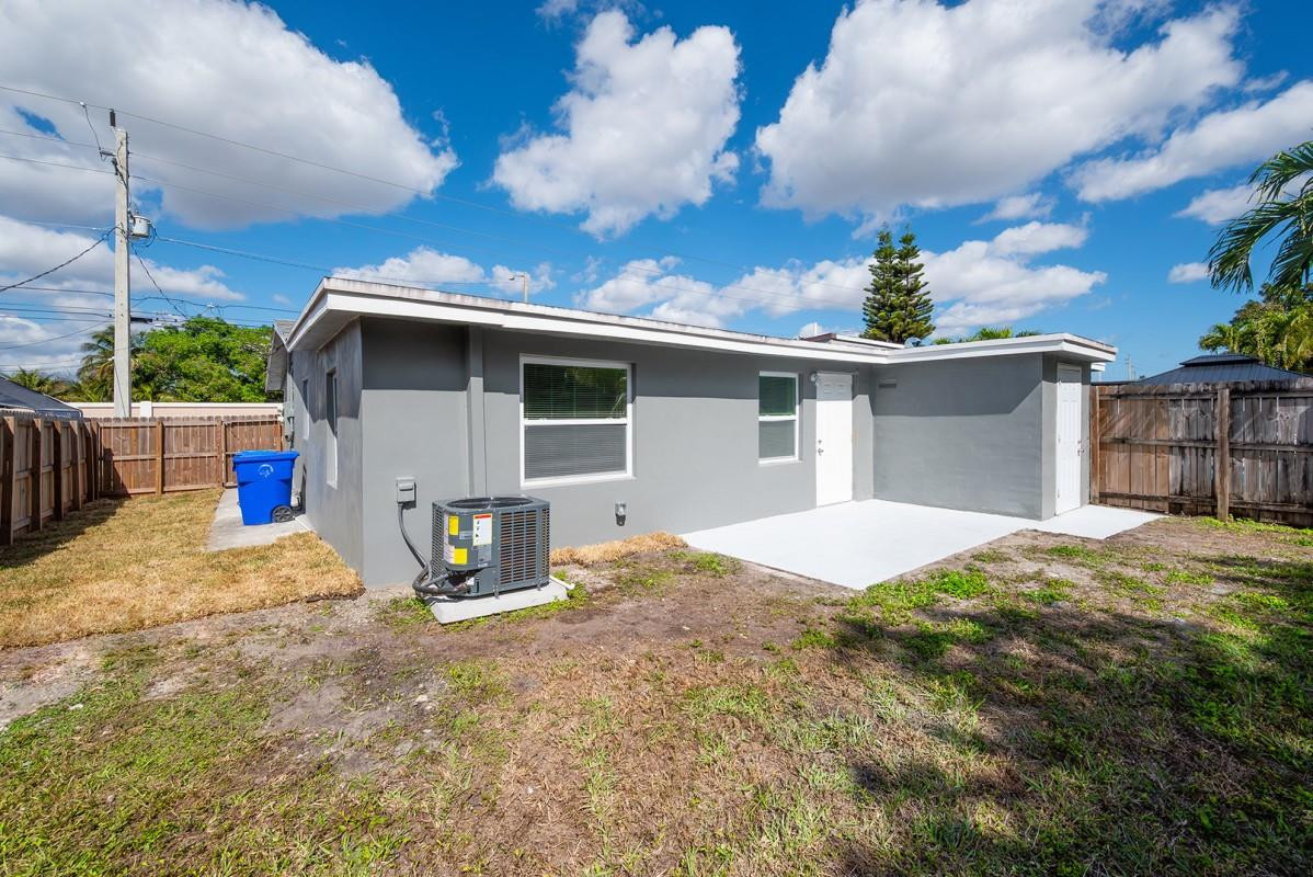 Springbank Park Sec 2 69- - Residential