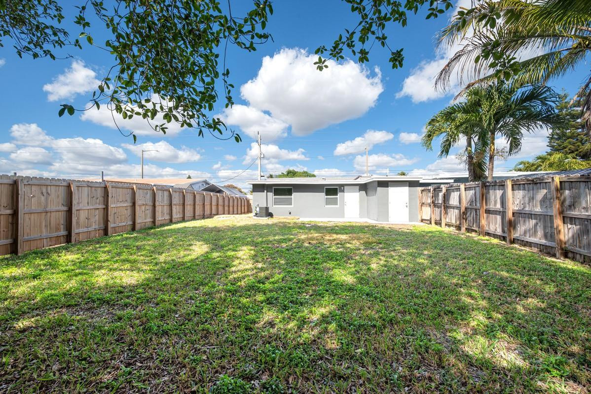 Springbank Park Sec 2 69- - Residential