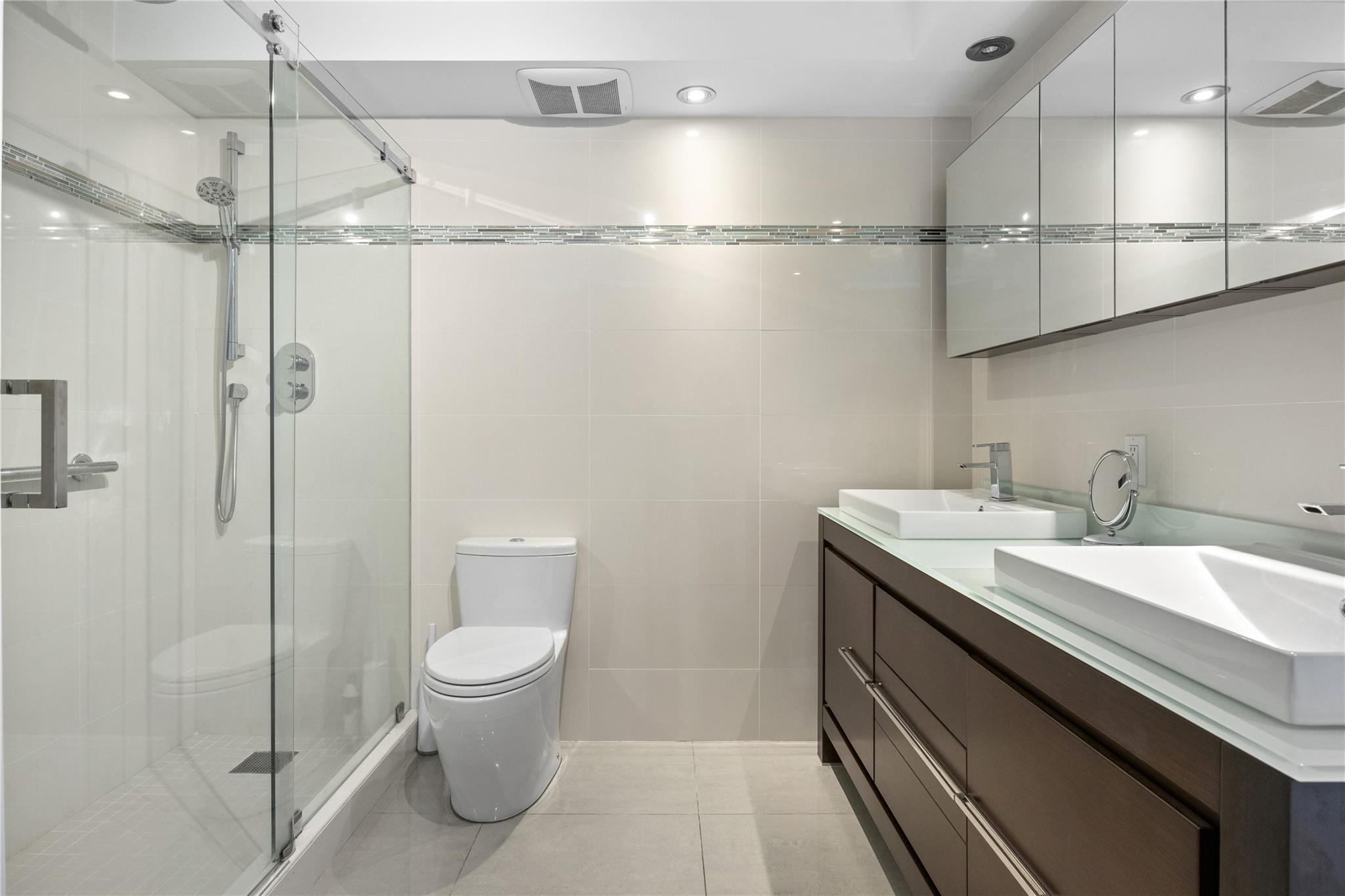 La Mer - Residential