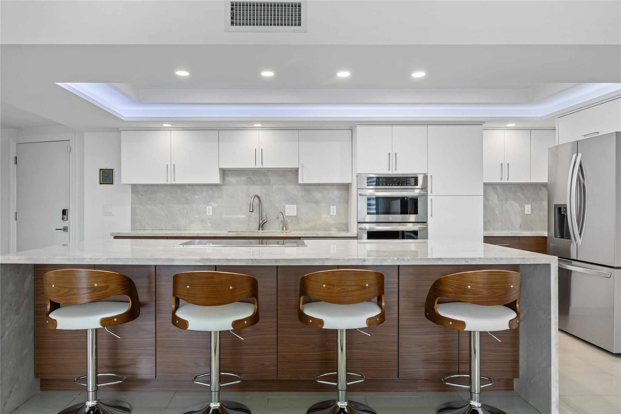 1880 S Ocean Dr TS306