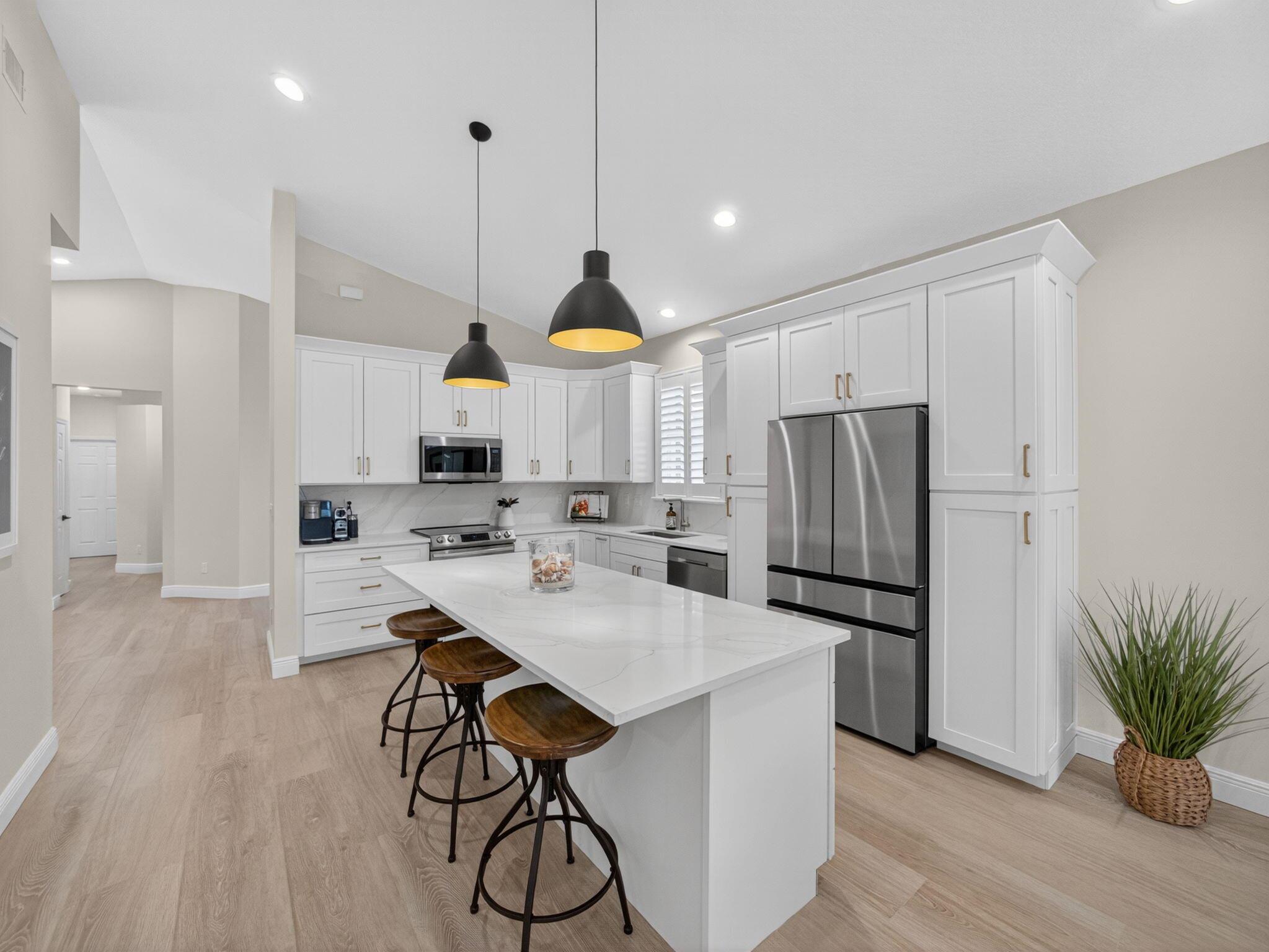 WILLOUGHBY (AKA WILLOUGHB - Residential